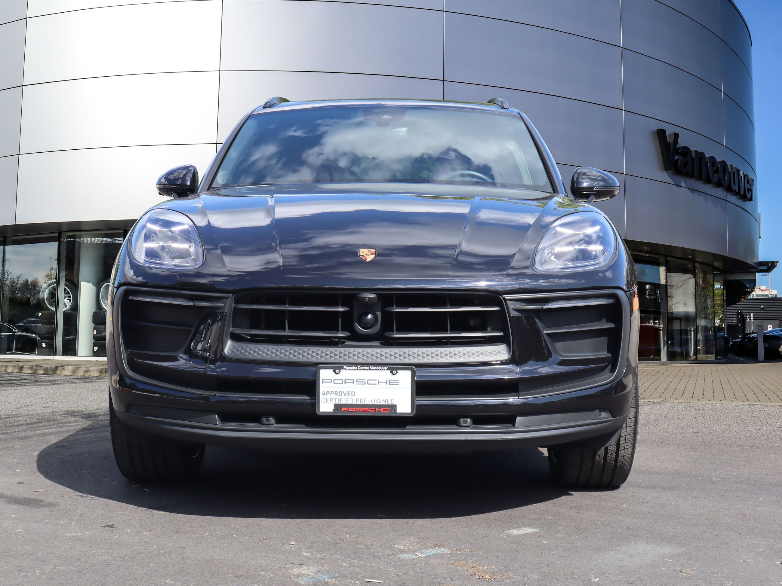 Porsche Macan  2024 à Vancouver, Colombie-Britannique