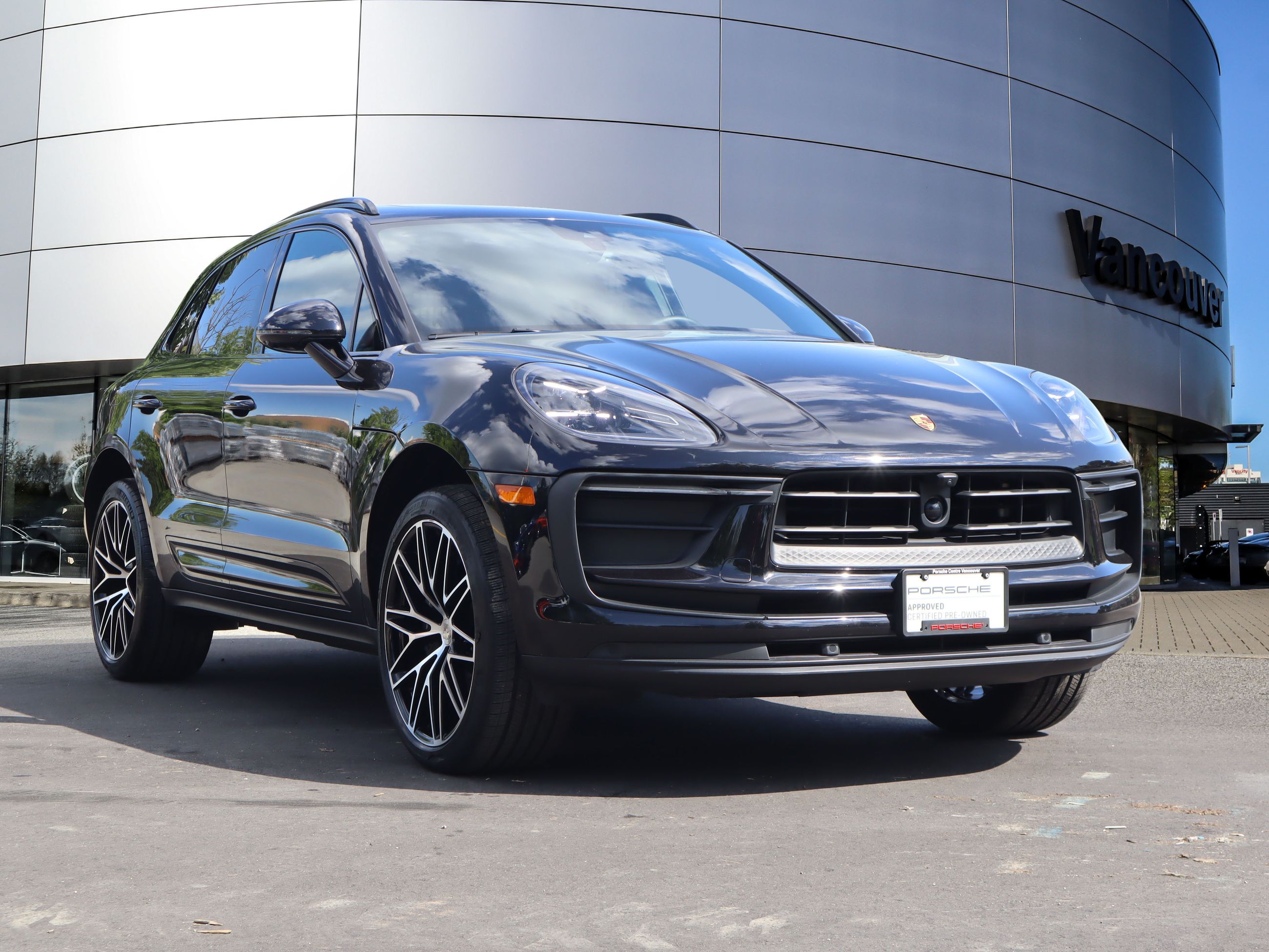 Porsche Macan  2024 à Vancouver, Colombie-Britannique