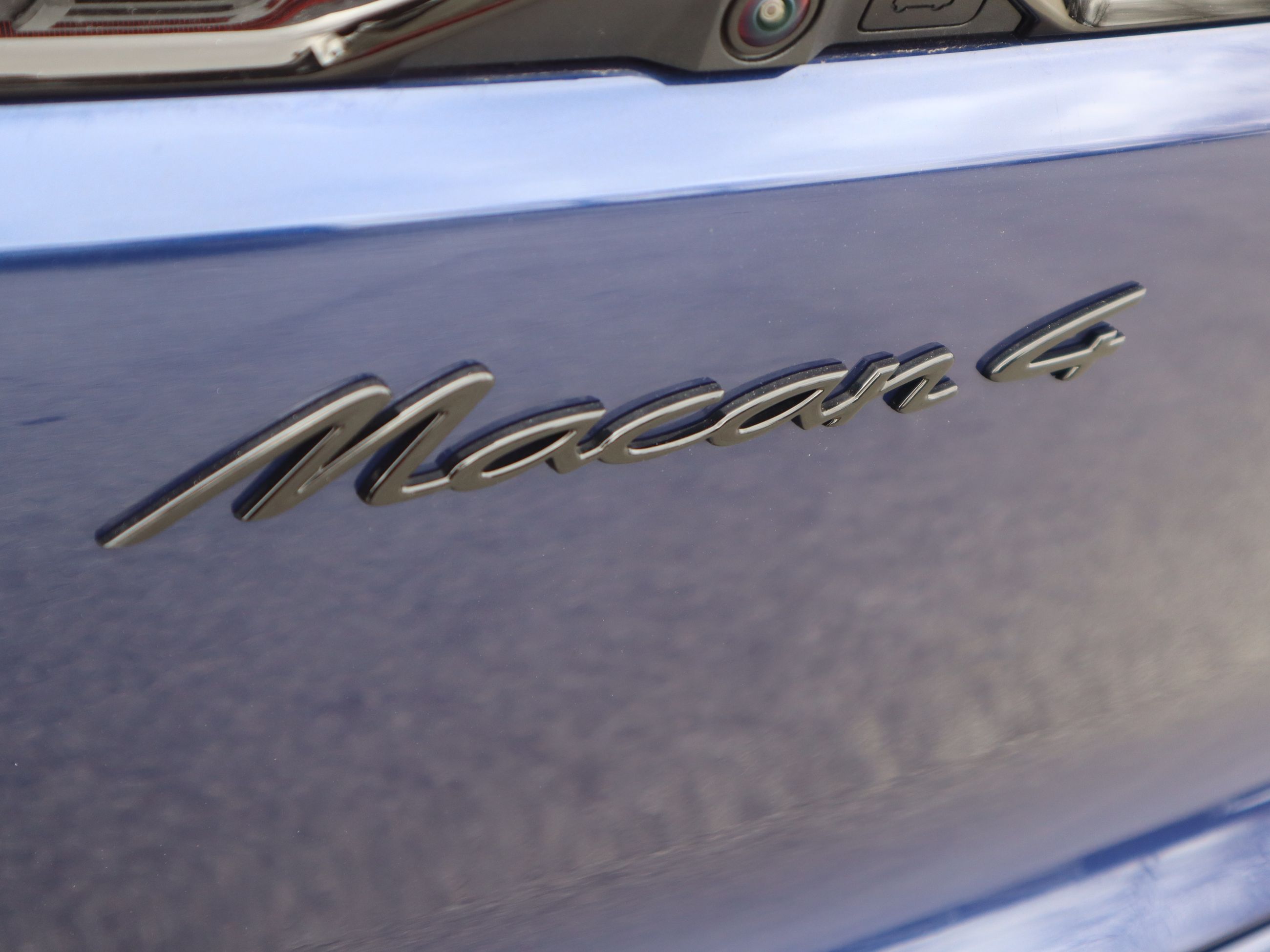 2024 Porsche Macan in Vancouver, British Columbia