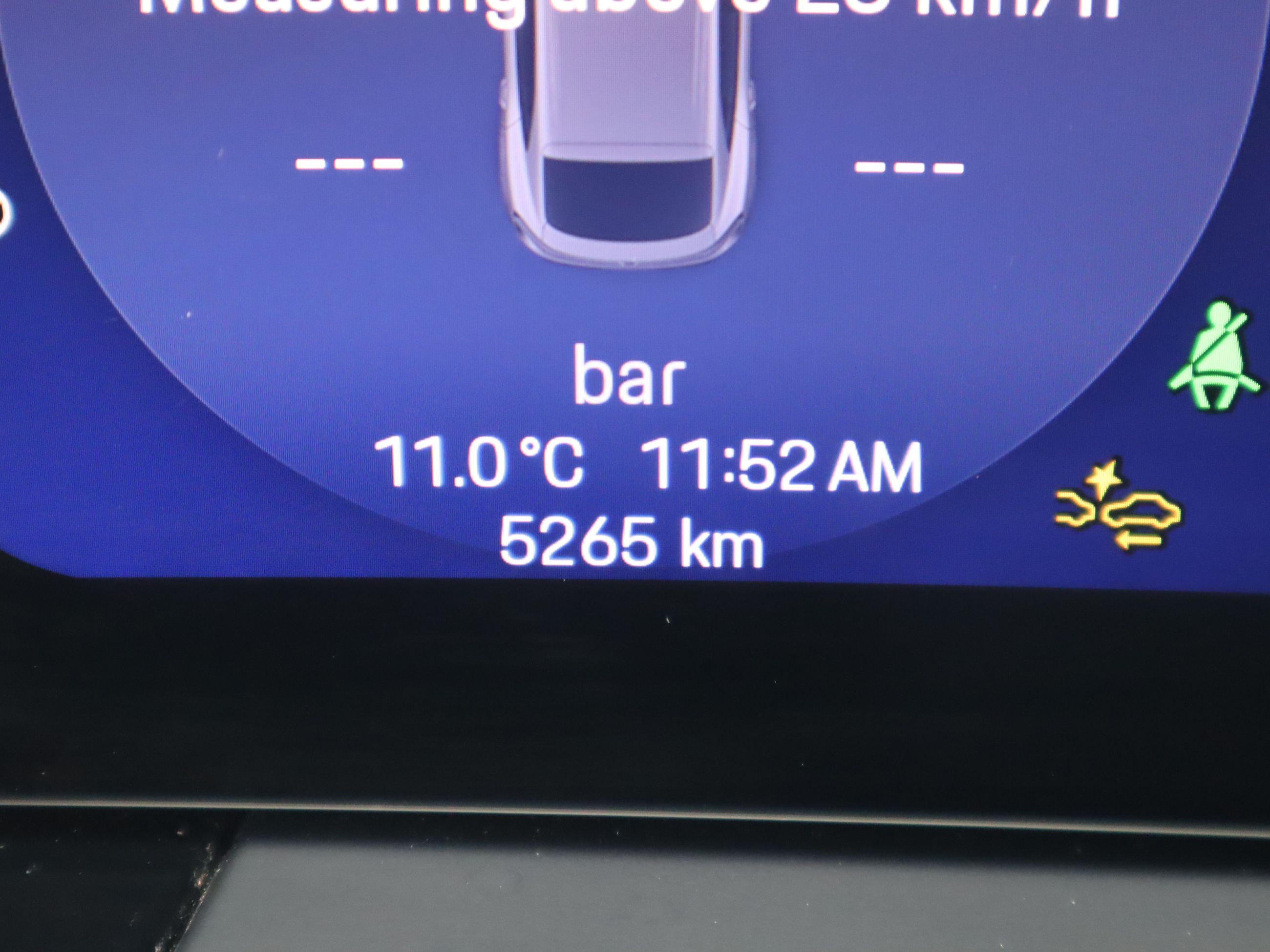 2024 Porsche Macan in Vancouver, British Columbia