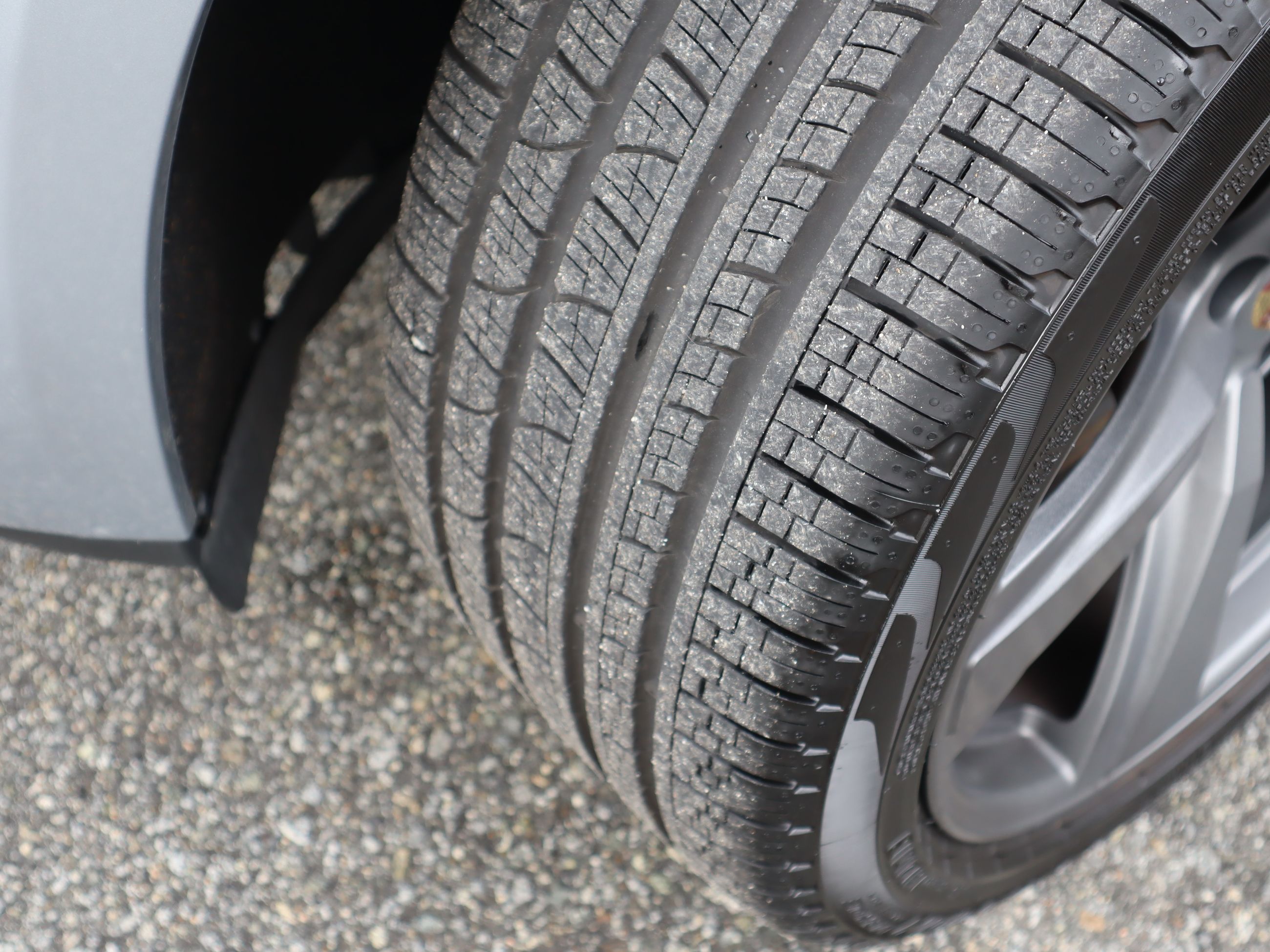 2024 Porsche Macan in Vancouver, British Columbia