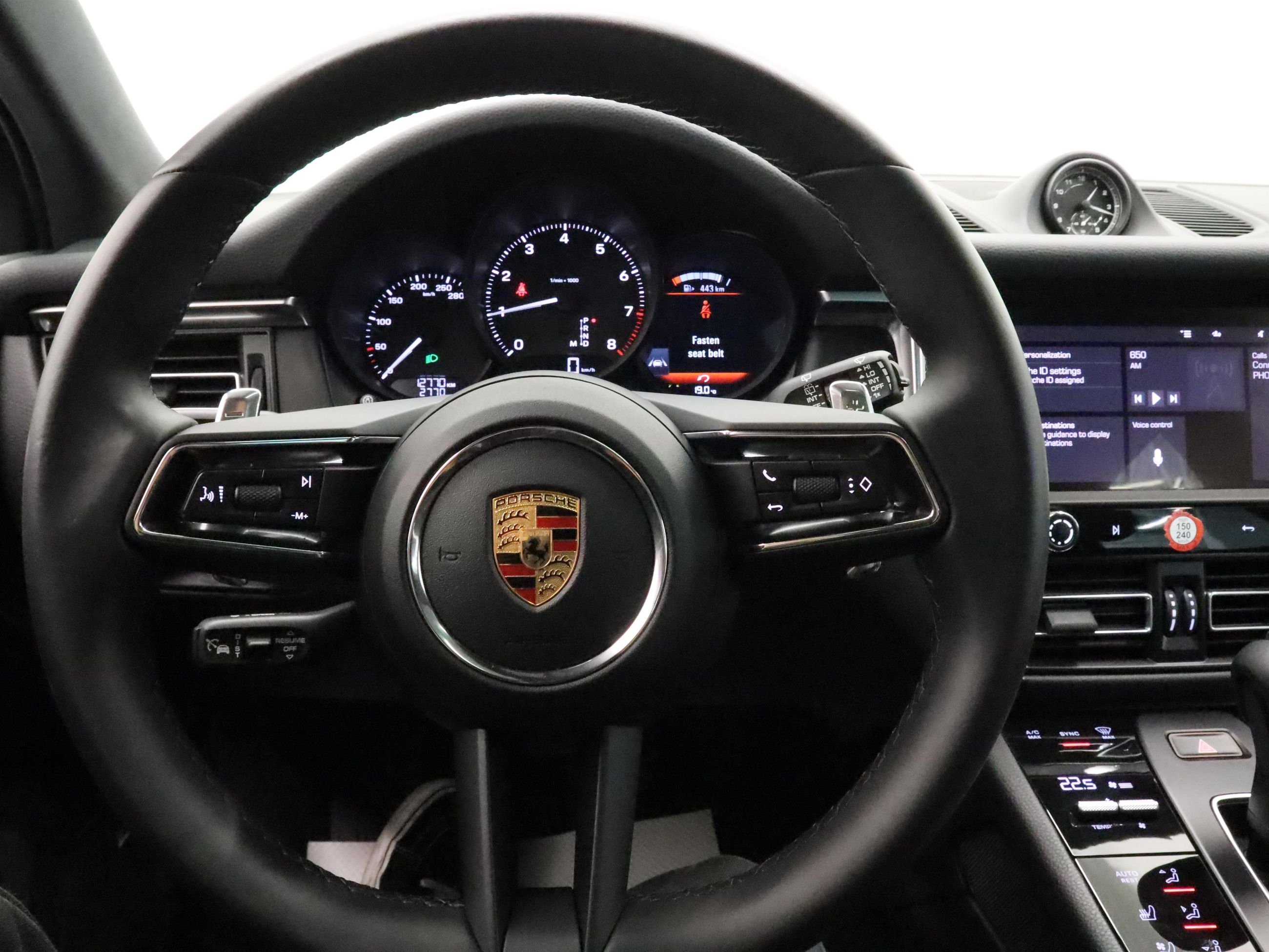 2024 Porsche Macan in Vancouver, British Columbia