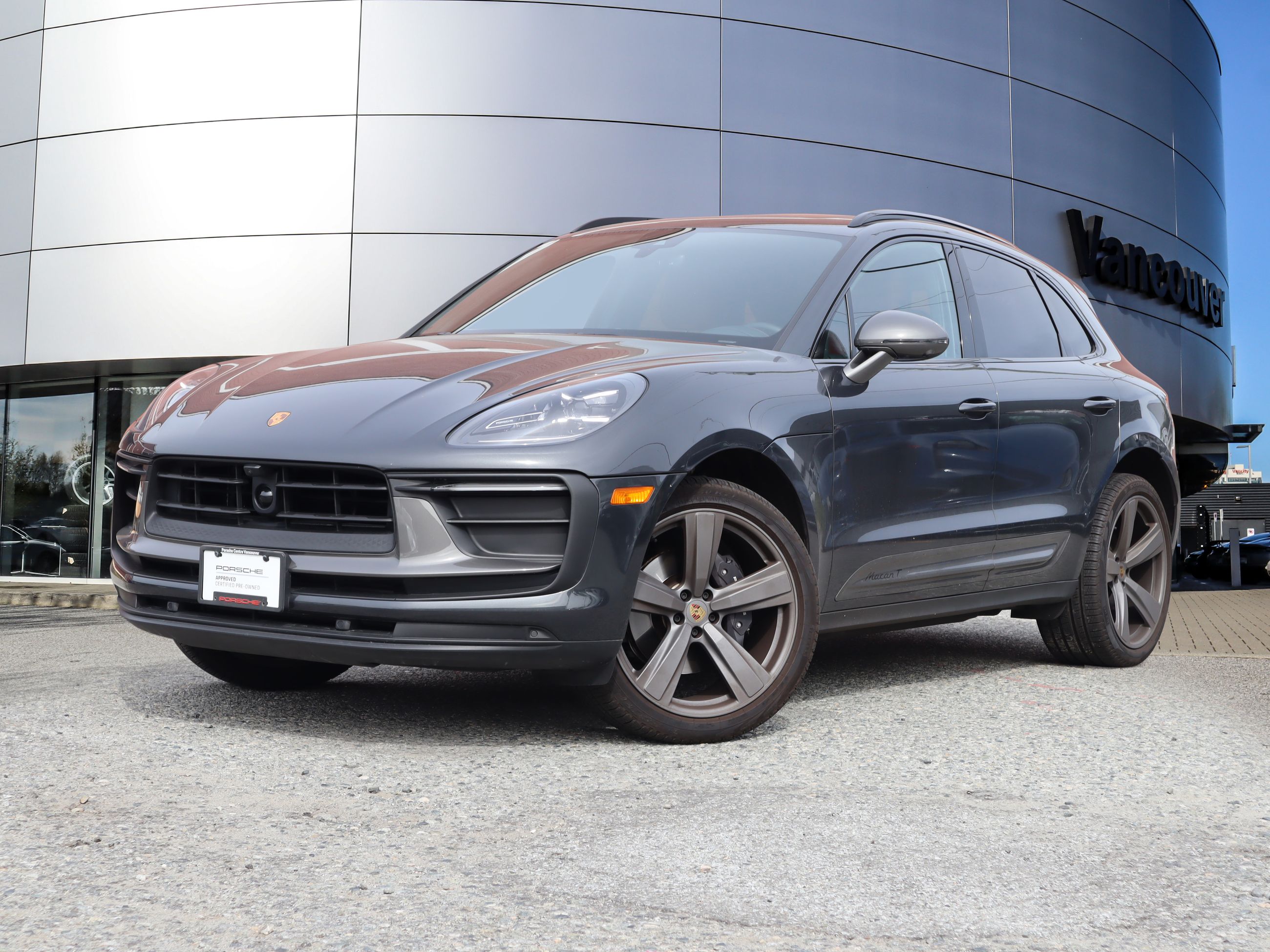 Porsche Macan  2024 à Vancouver, Colombie-Britannique