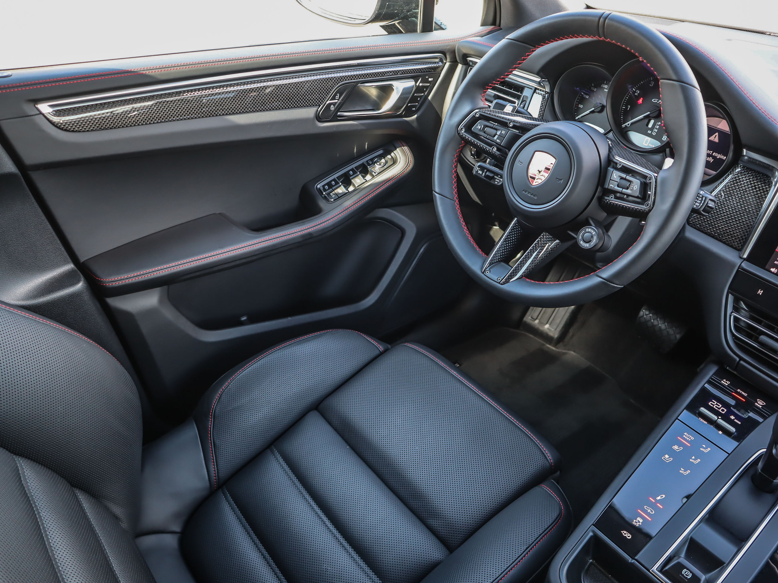 Porsche Macan  2025 à Vancouver, Colombie-Britannique