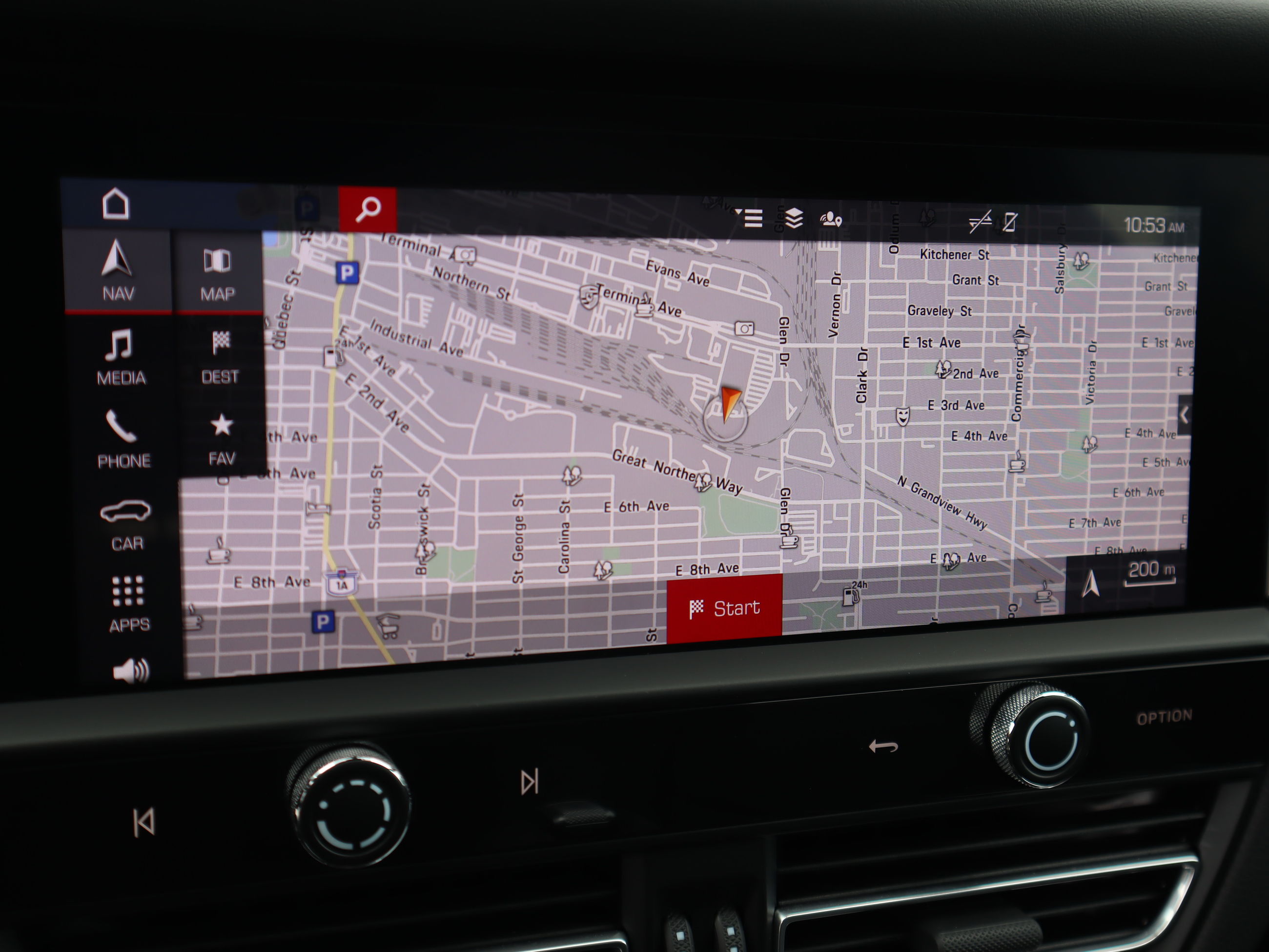 2025 Porsche Macan in Vancouver, British Columbia