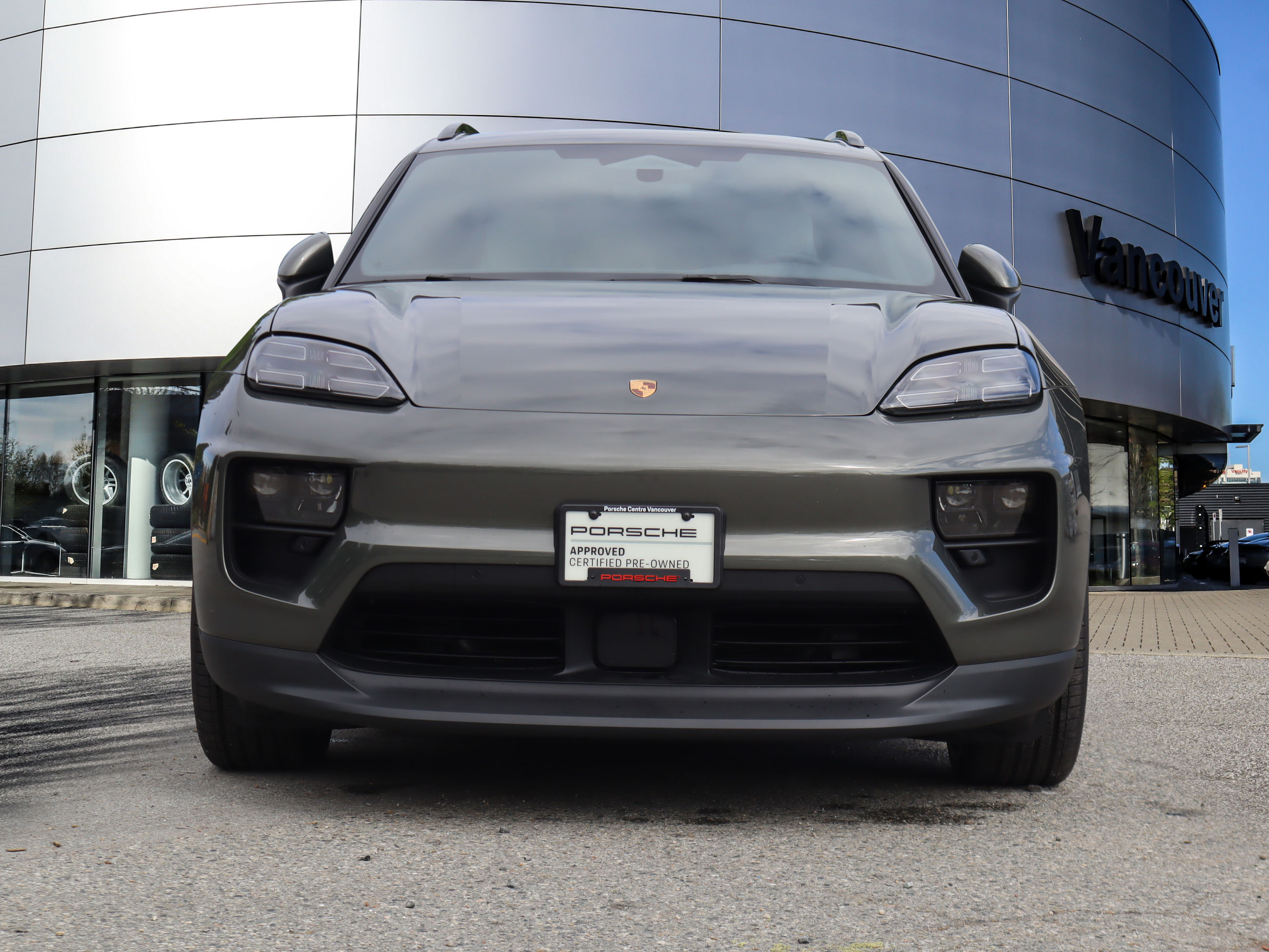 Porsche Macan  2025 à Vancouver, Colombie-Britannique