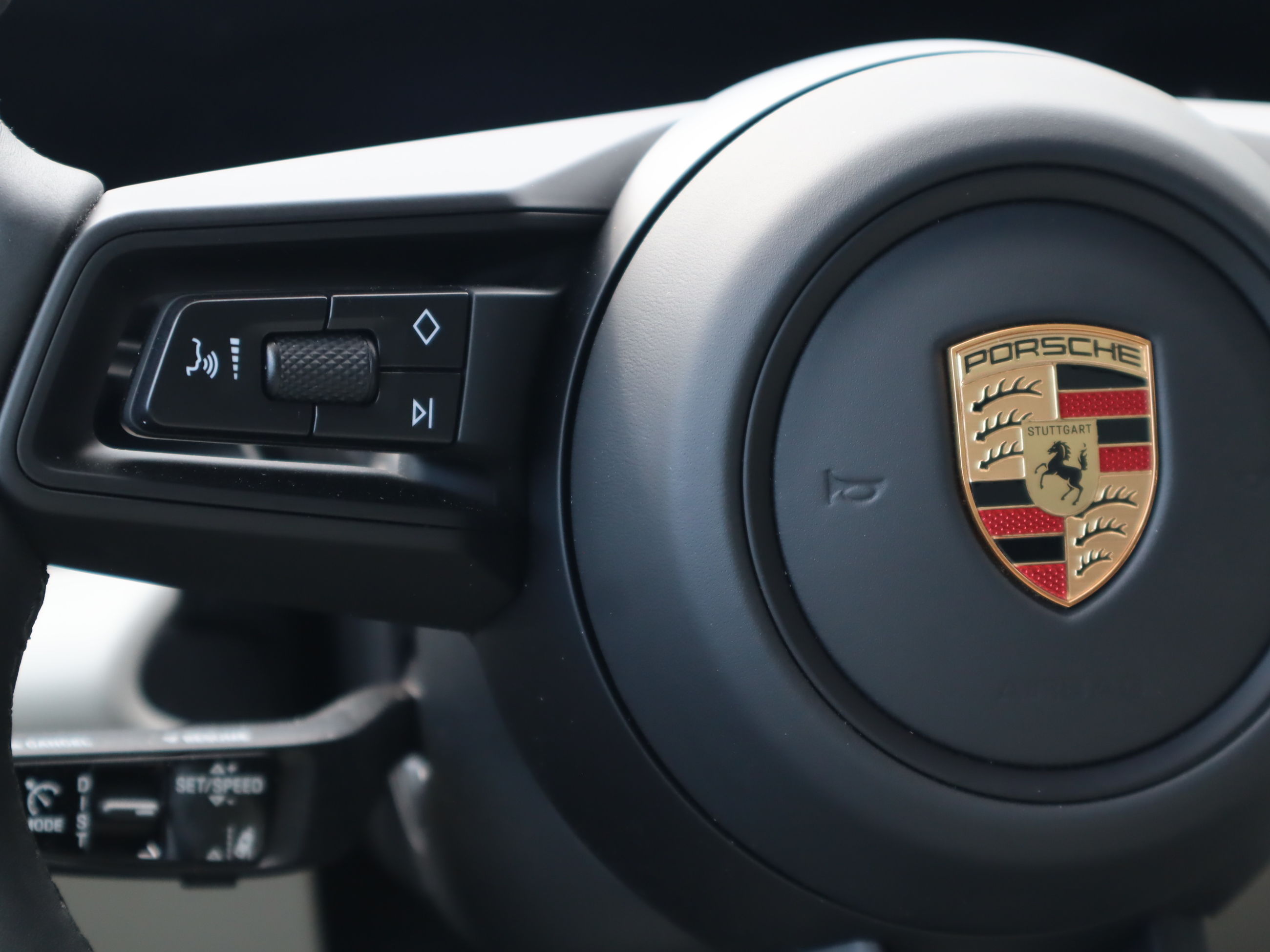 Porsche Macan  2025 à Vancouver, Colombie-Britannique