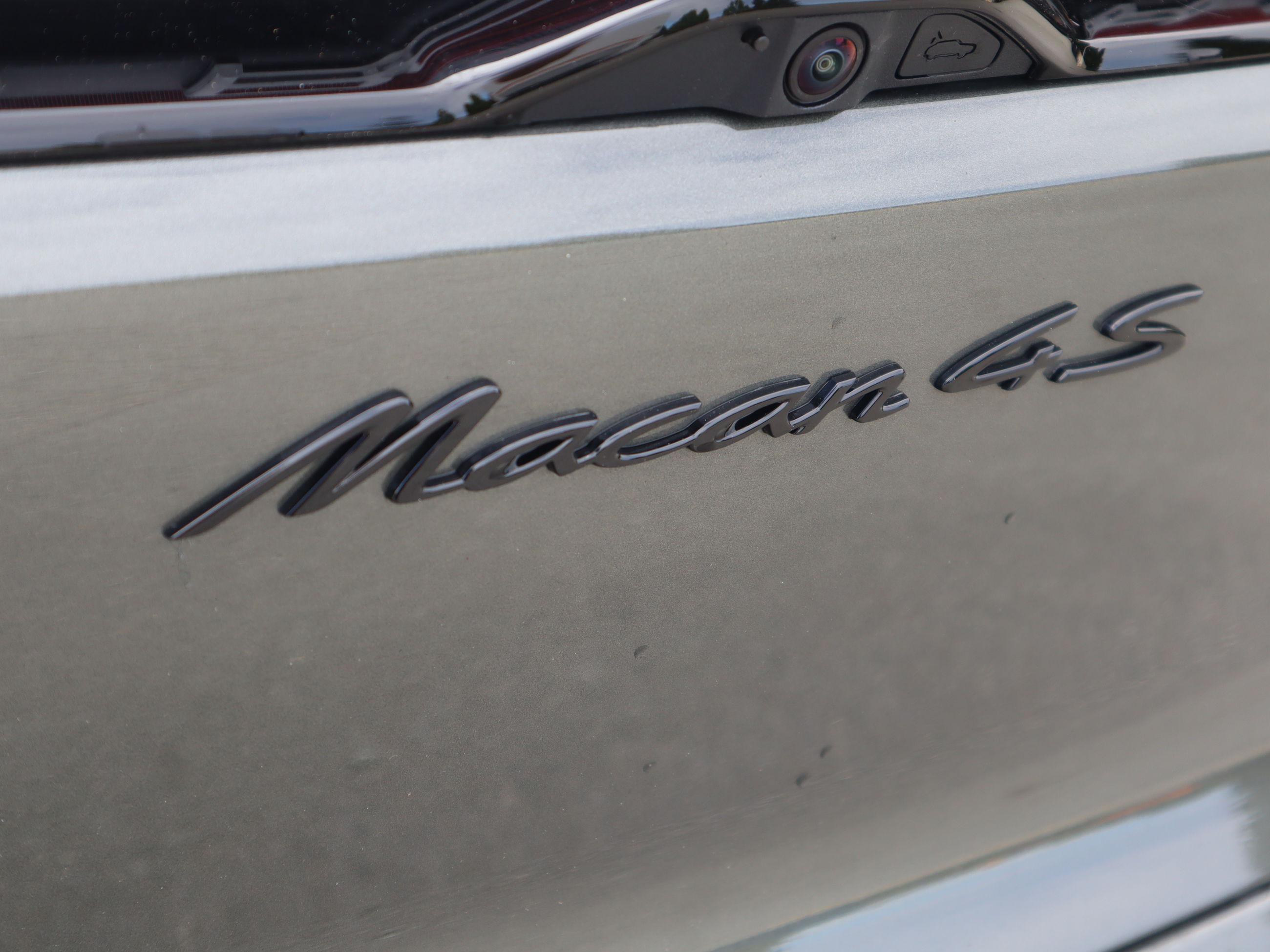Porsche Macan  2025 à Vancouver, Colombie-Britannique