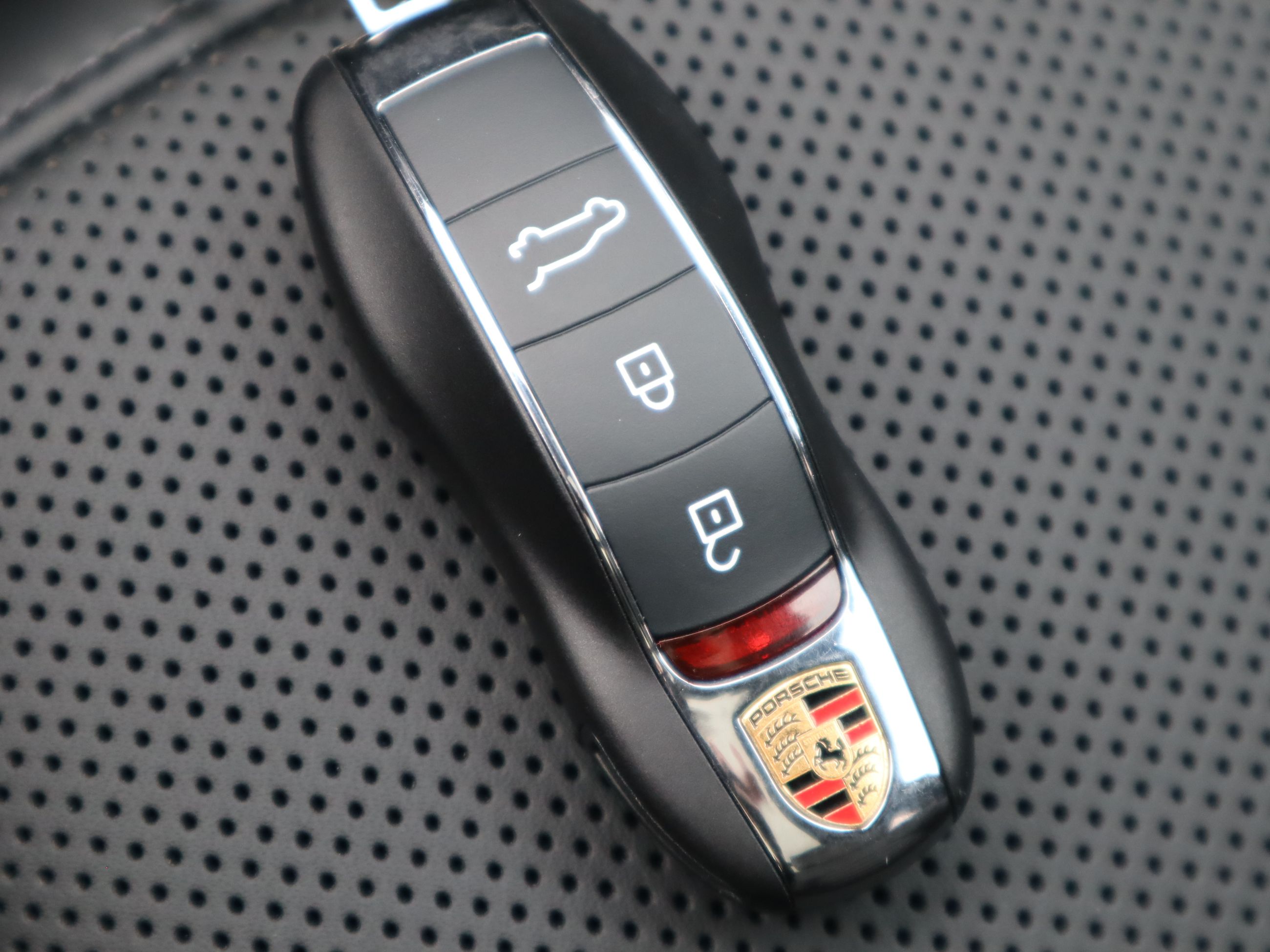 Porsche Macan  2025 à Vancouver, Colombie-Britannique