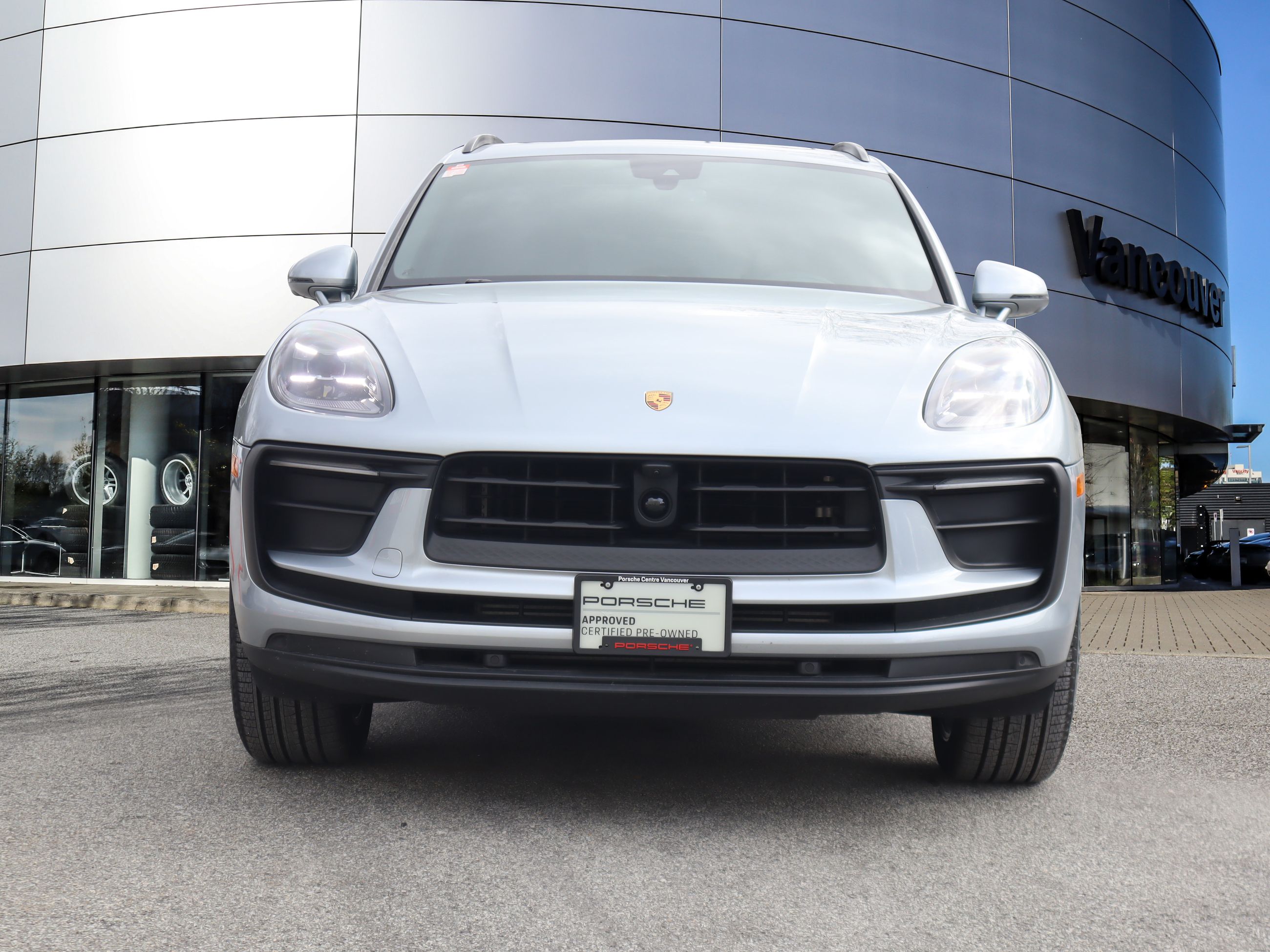 Porsche Macan  2025 à Vancouver, Colombie-Britannique