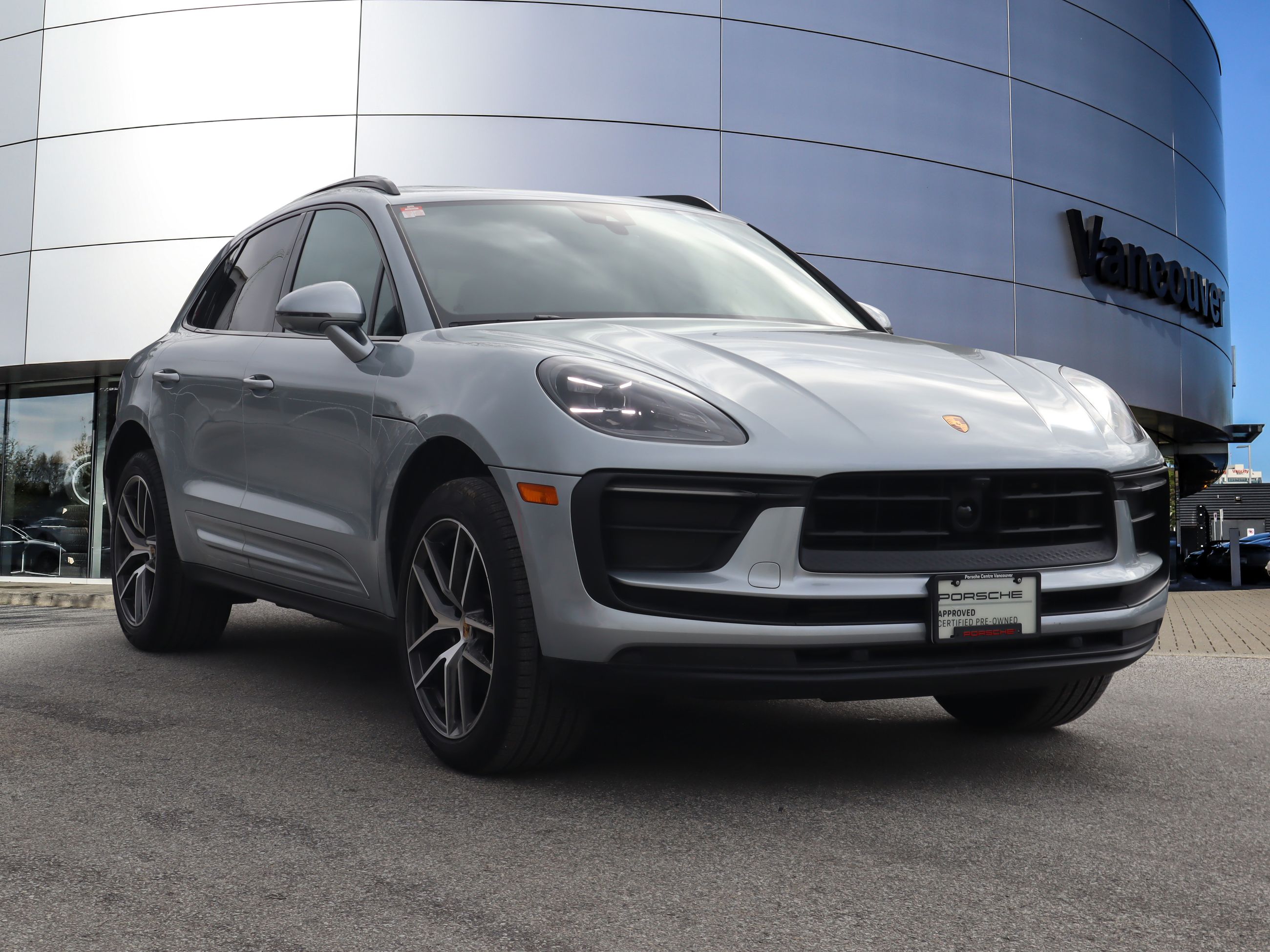 Porsche Macan  2025 à Vancouver, Colombie-Britannique