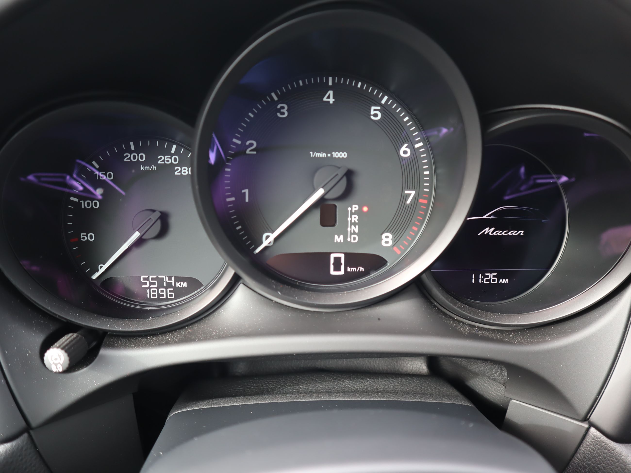 Porsche Macan  2025 à Vancouver, Colombie-Britannique