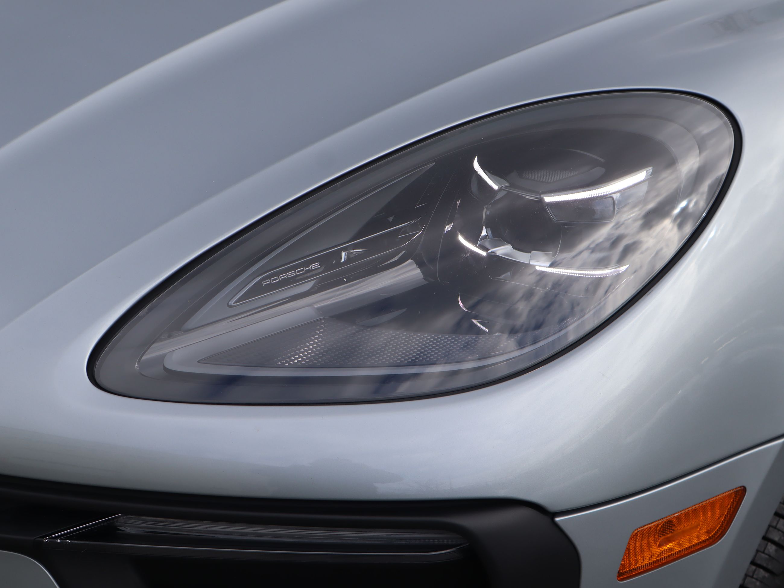 Porsche Macan  2025 à Vancouver, Colombie-Britannique