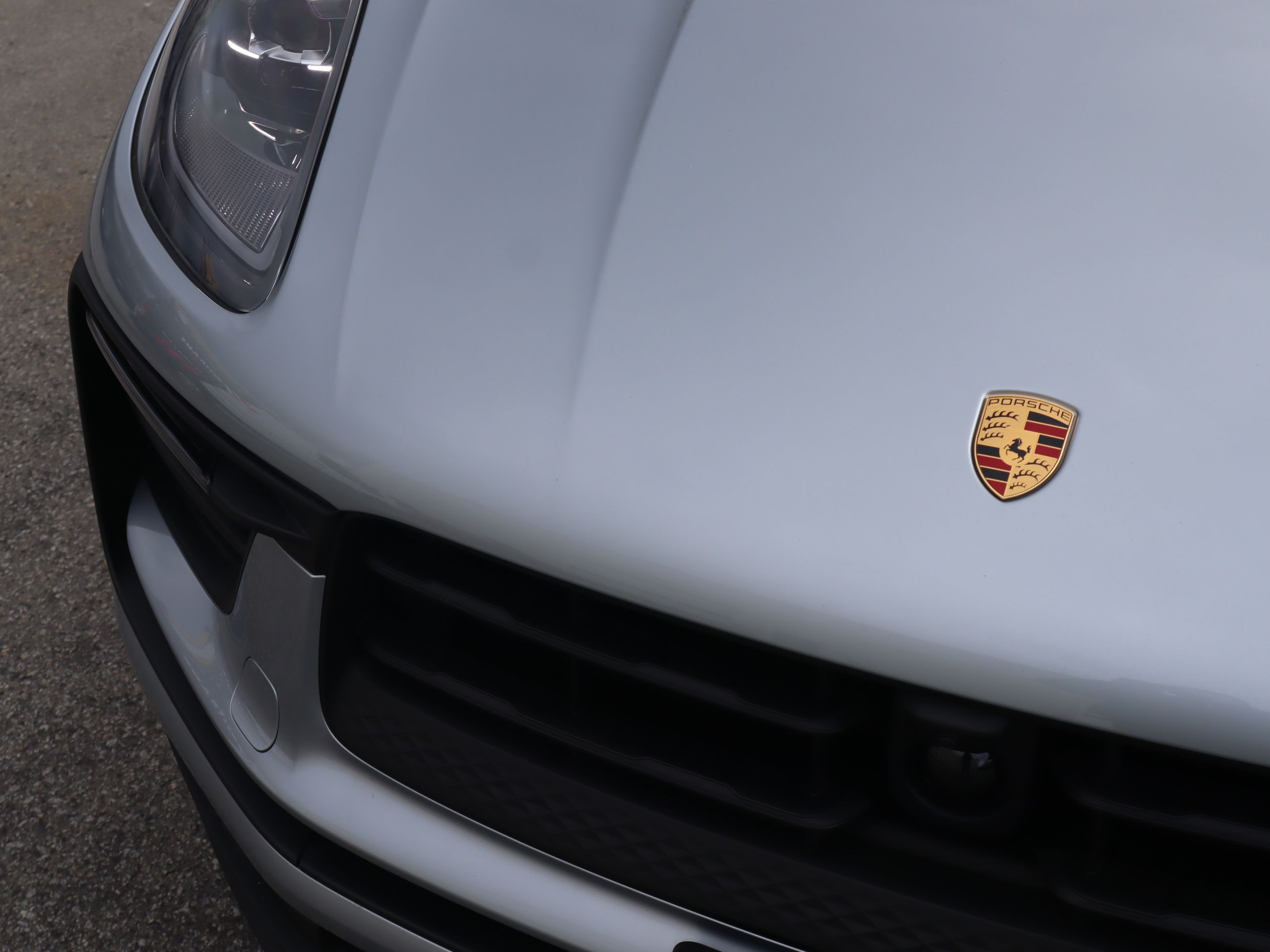 Porsche Macan  2025 à Vancouver, Colombie-Britannique