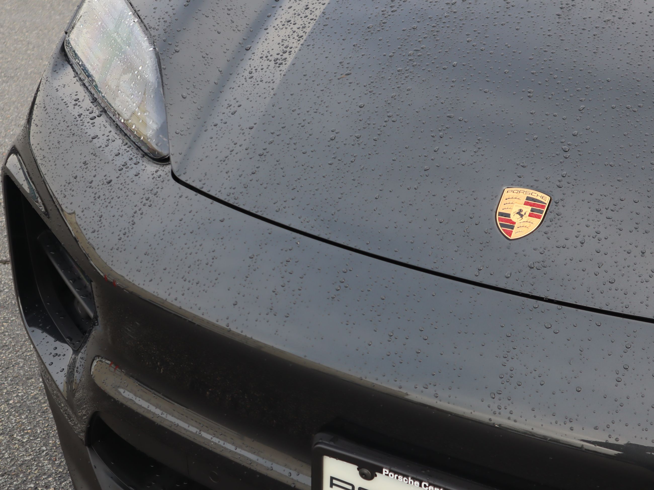 2025 Porsche Macan in Vancouver, British Columbia