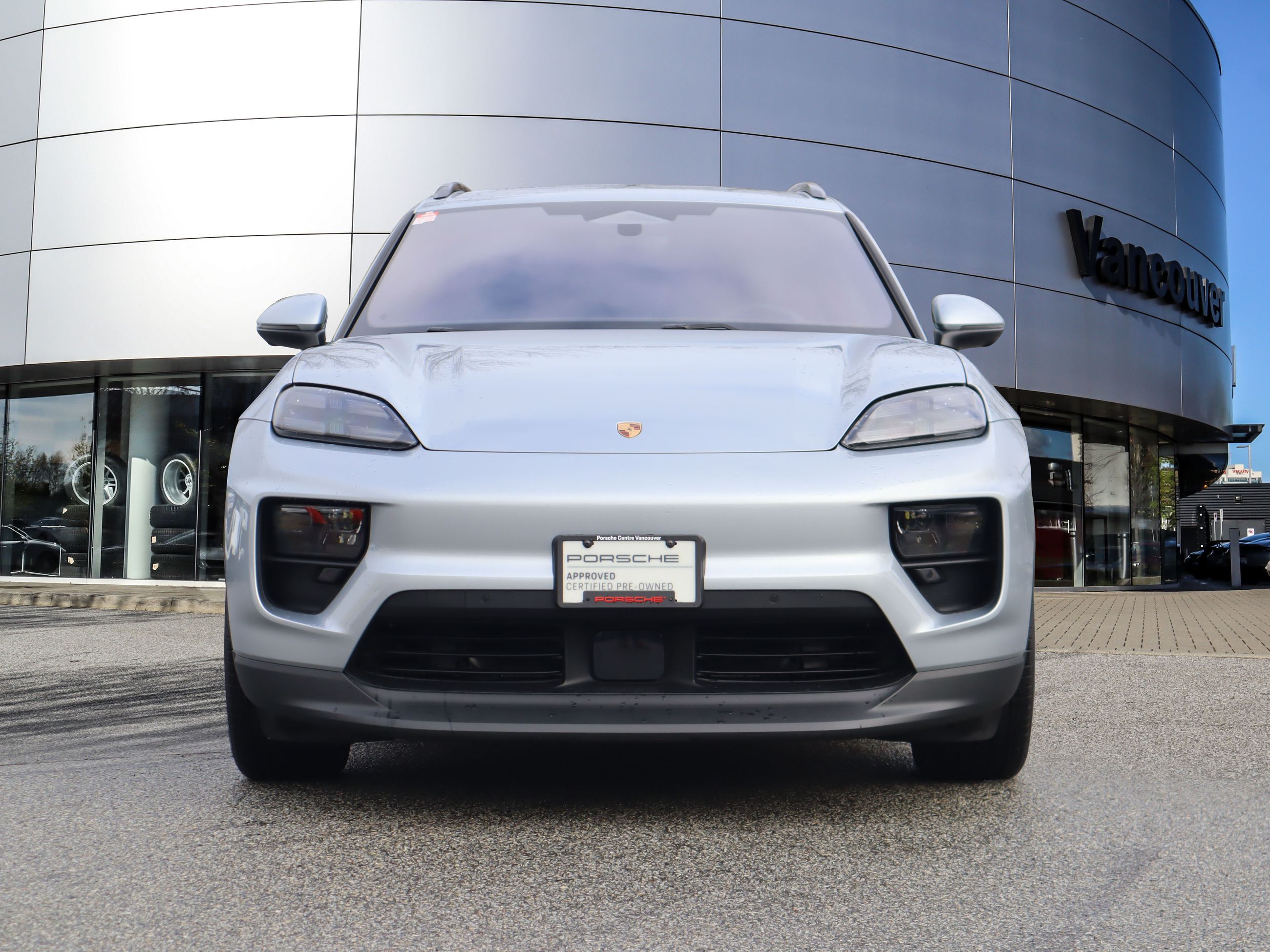 Porsche Macan  2025 à Vancouver, Colombie-Britannique