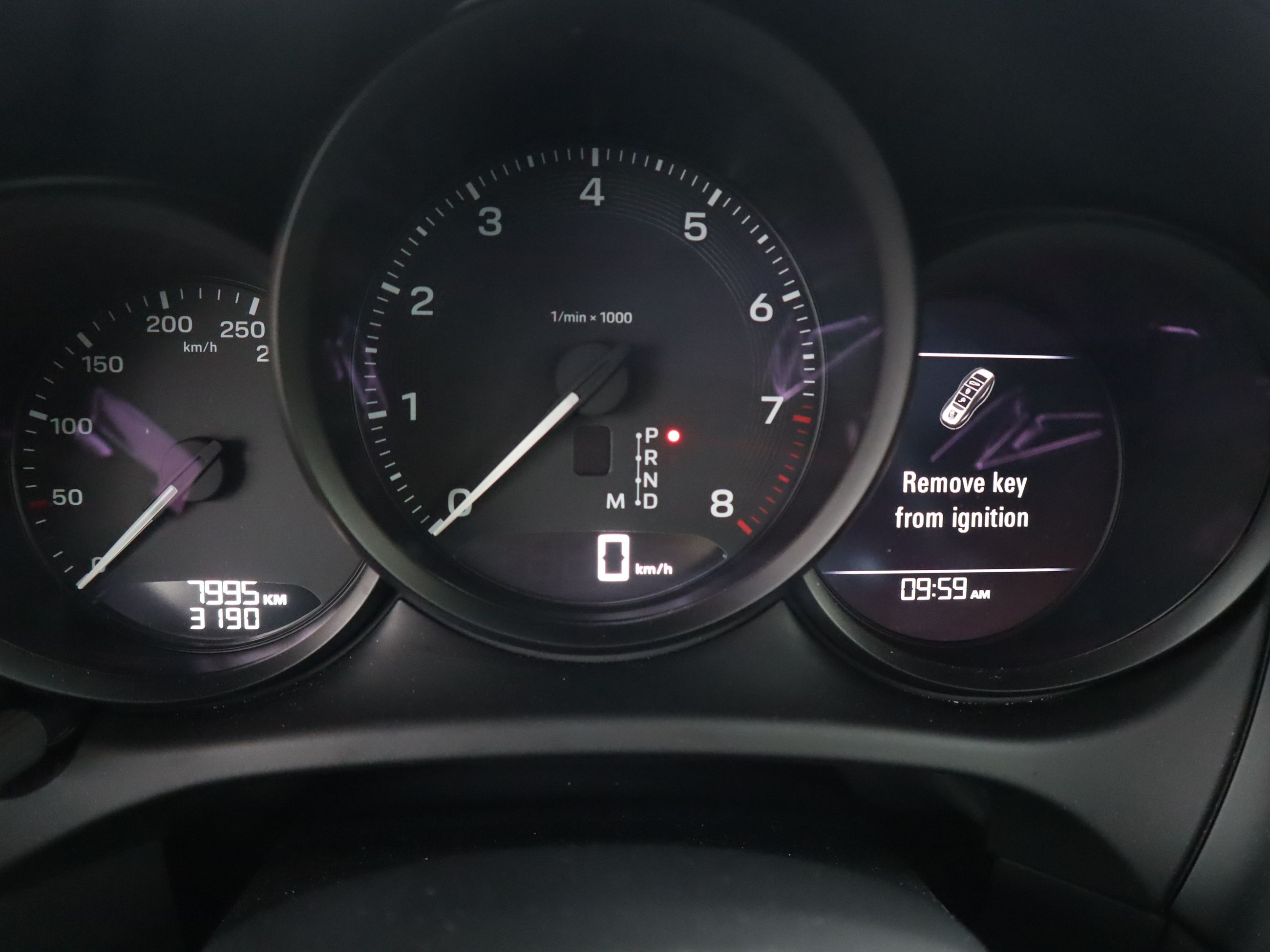 2025 Porsche Macan in Vancouver, British Columbia