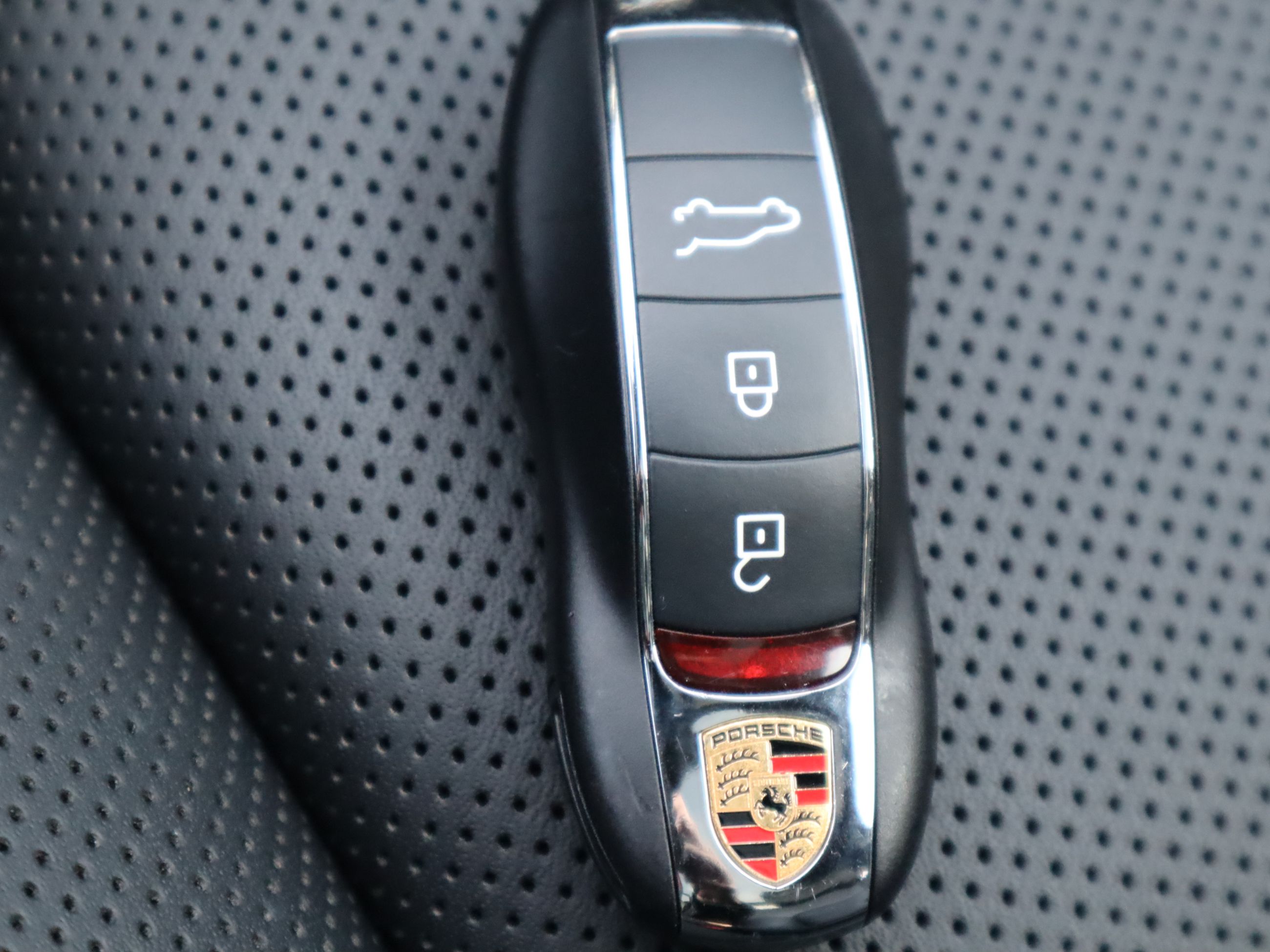 Porsche Macan  2025 à Vancouver, Colombie-Britannique