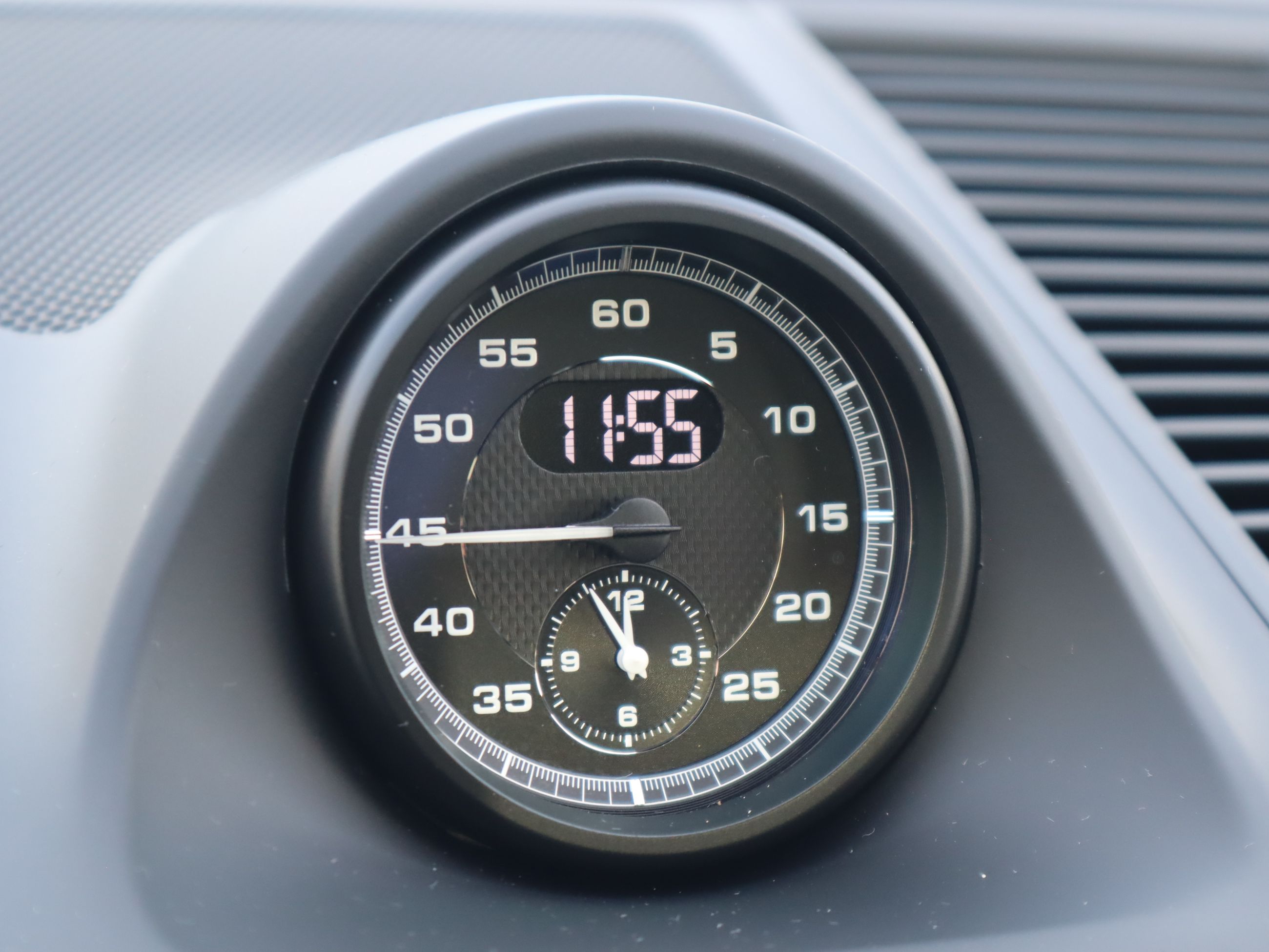 Porsche Macan  2025 à Vancouver, Colombie-Britannique