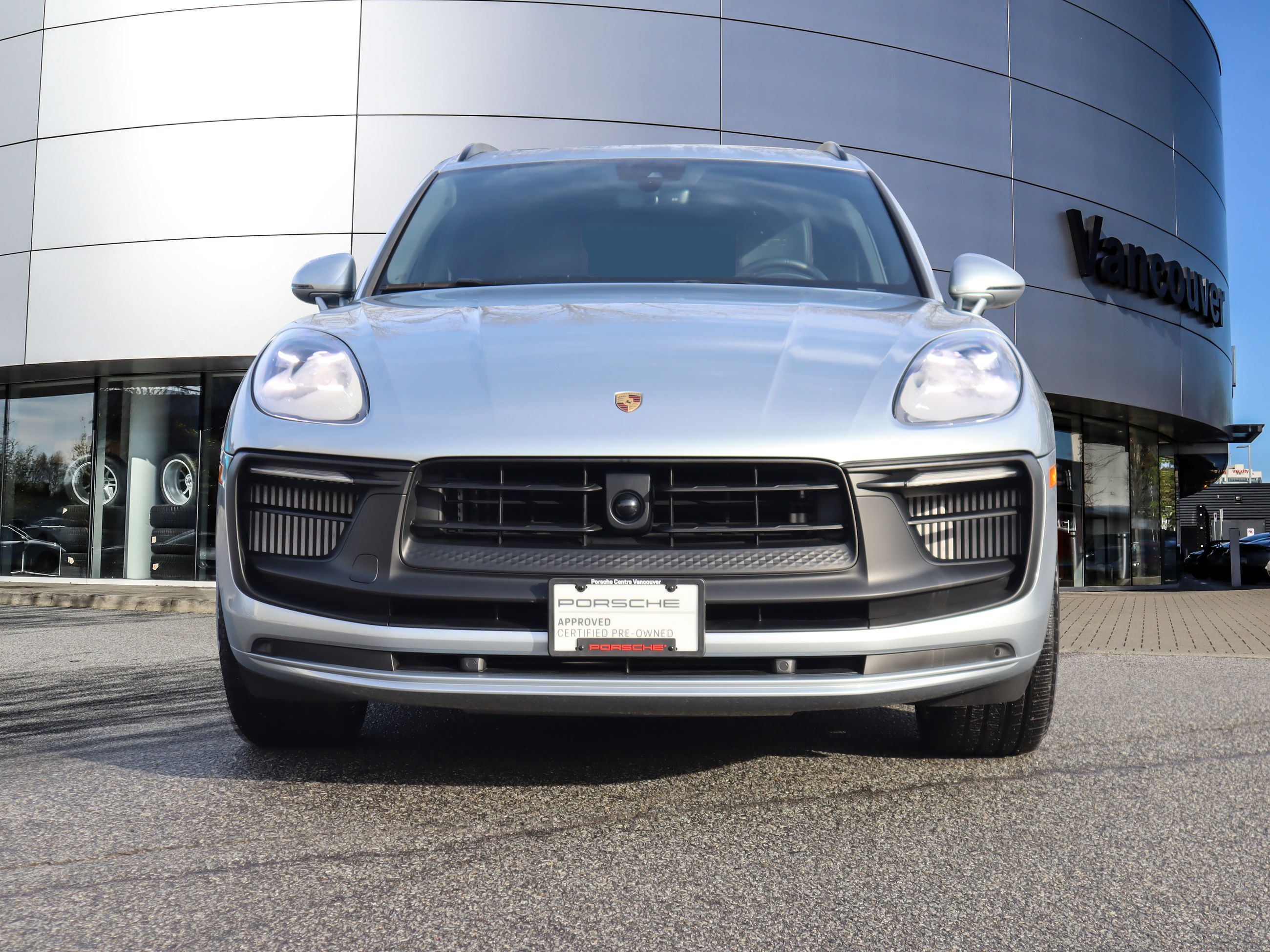 Porsche Macan  2025 à Vancouver, Colombie-Britannique