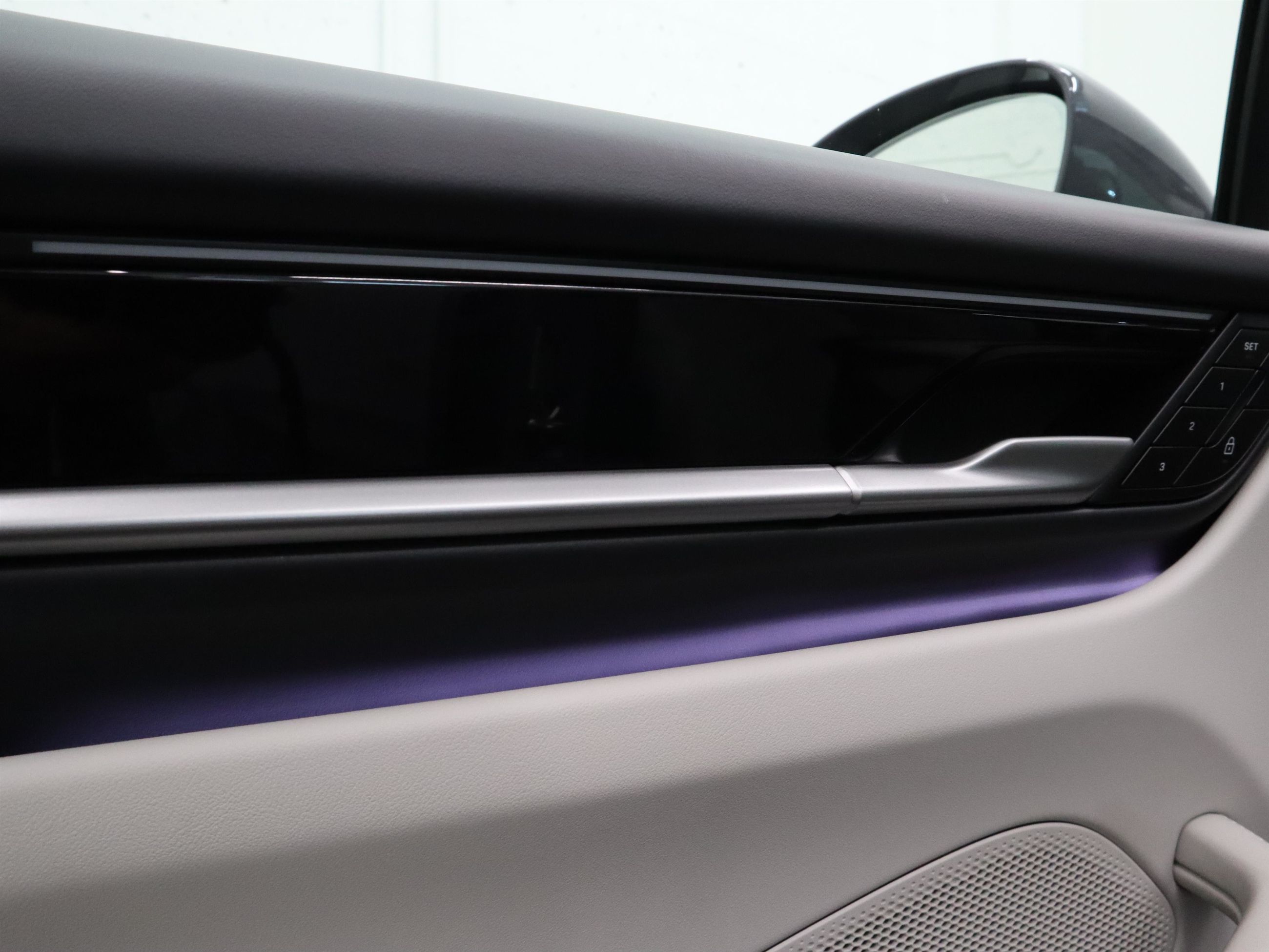 Porsche Macan  2025 à Vancouver, Colombie-Britannique