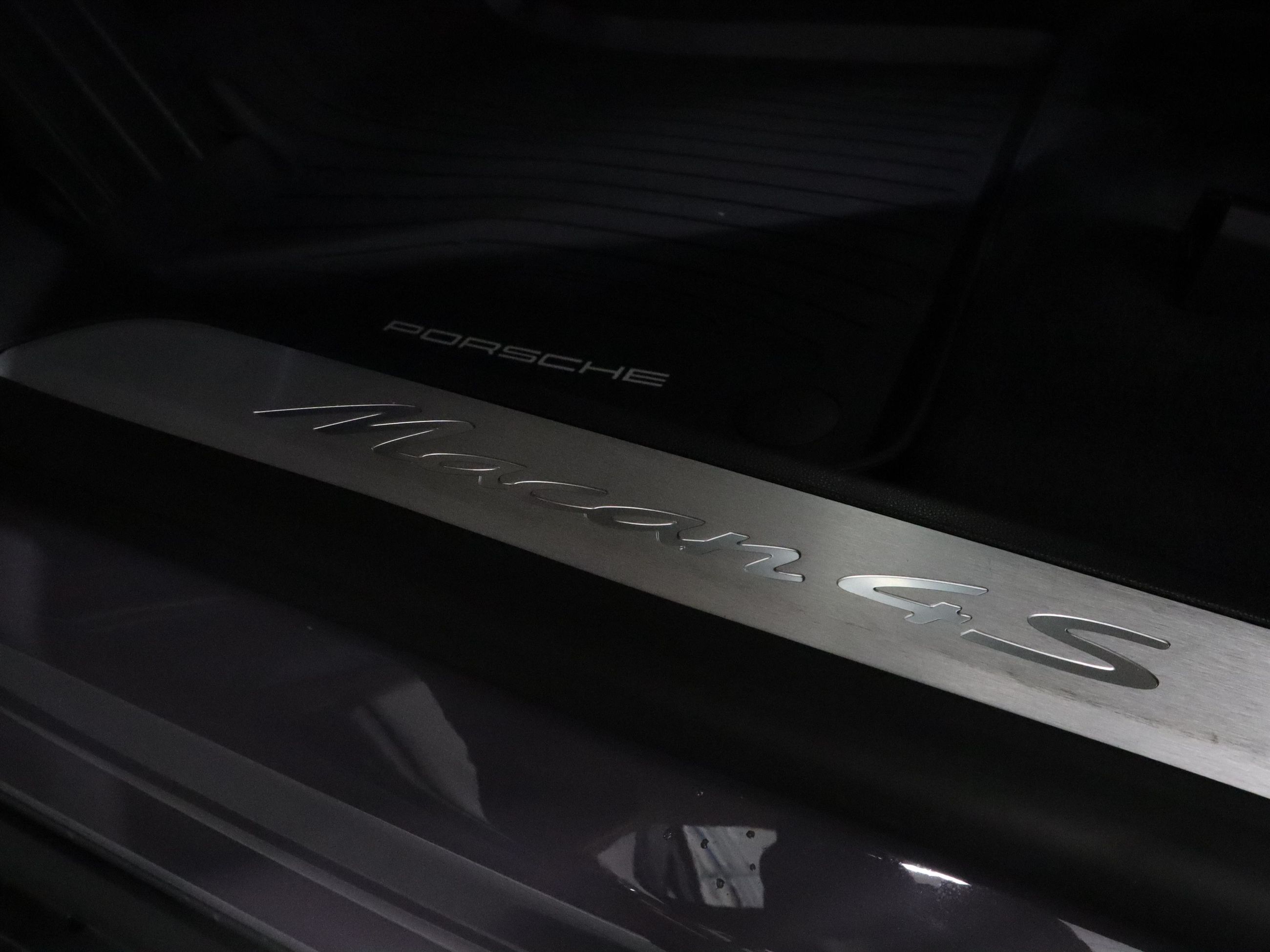 Porsche Macan  2025 à Vancouver, Colombie-Britannique