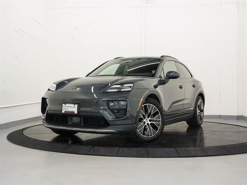 2025 Porsche Macan in Vancouver, British Columbia