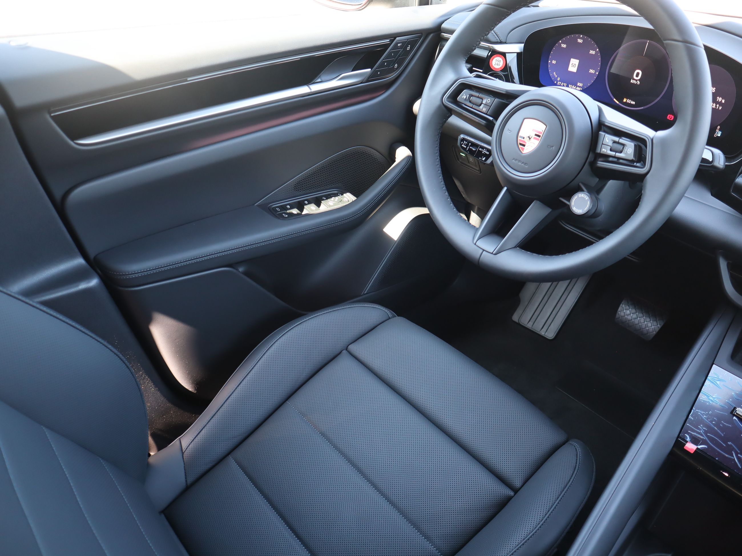 Porsche Macan  2025 à Vancouver, Colombie-Britannique