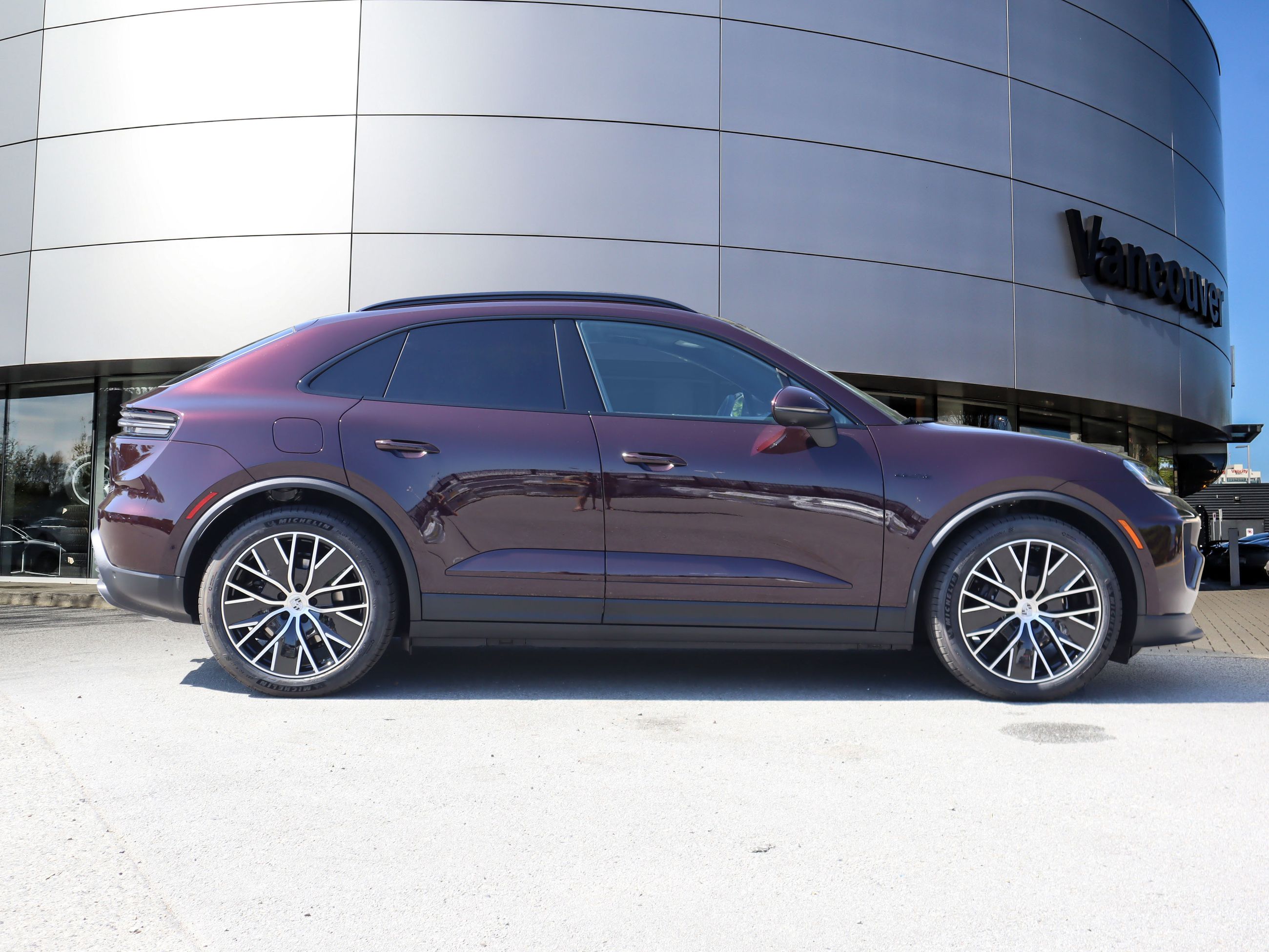 Porsche Macan  2025 à Vancouver, Colombie-Britannique