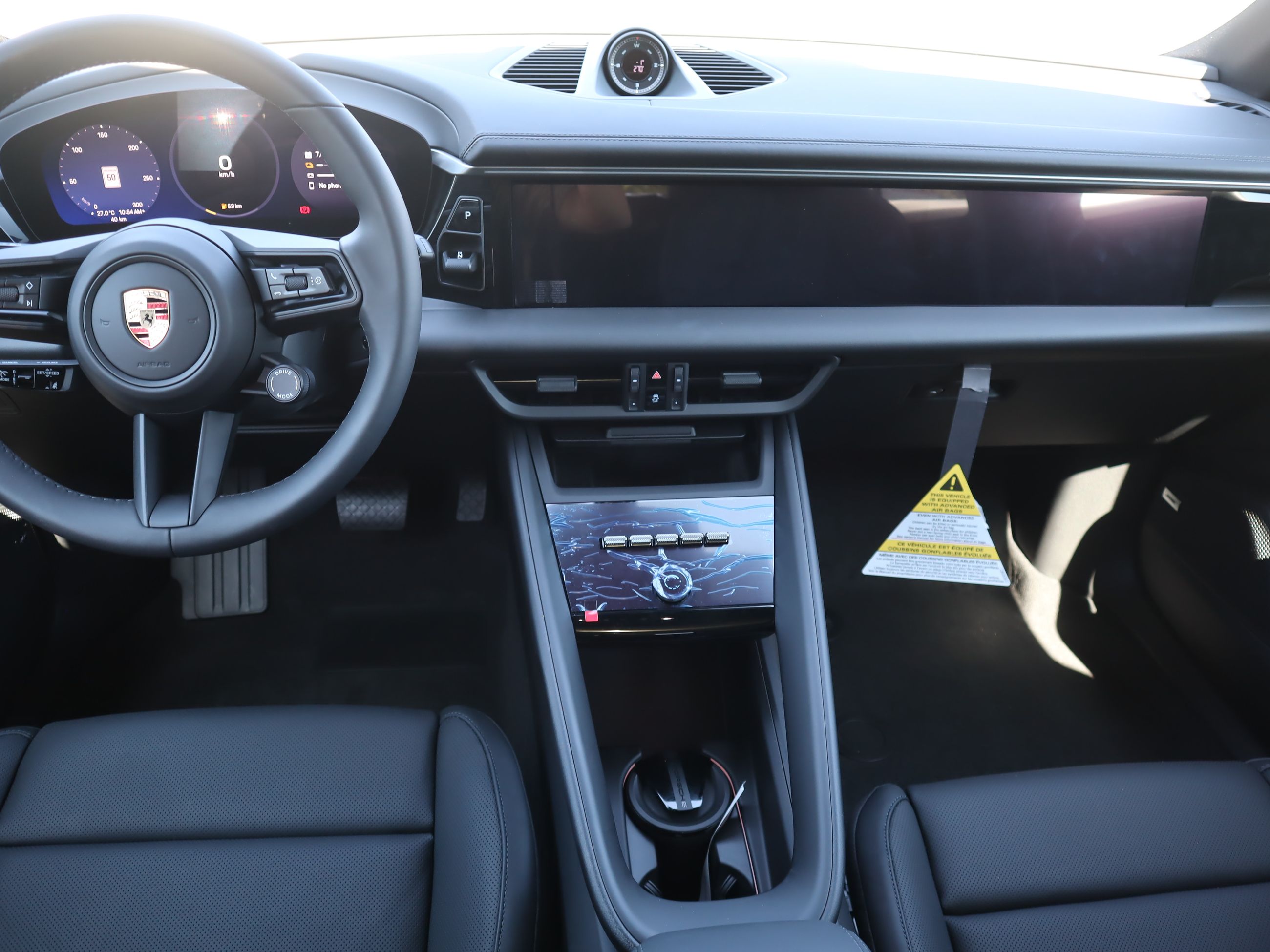Porsche Macan  2025 à Vancouver, Colombie-Britannique