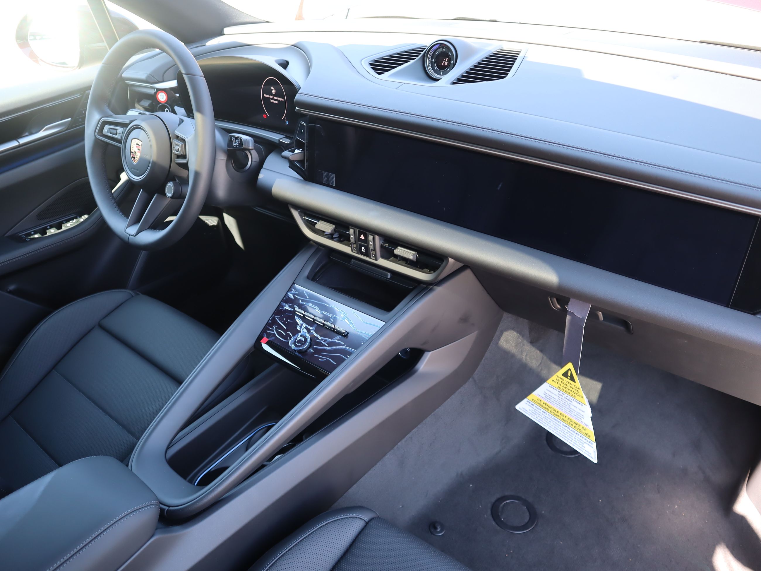 Porsche Macan  2025 à Vancouver, Colombie-Britannique