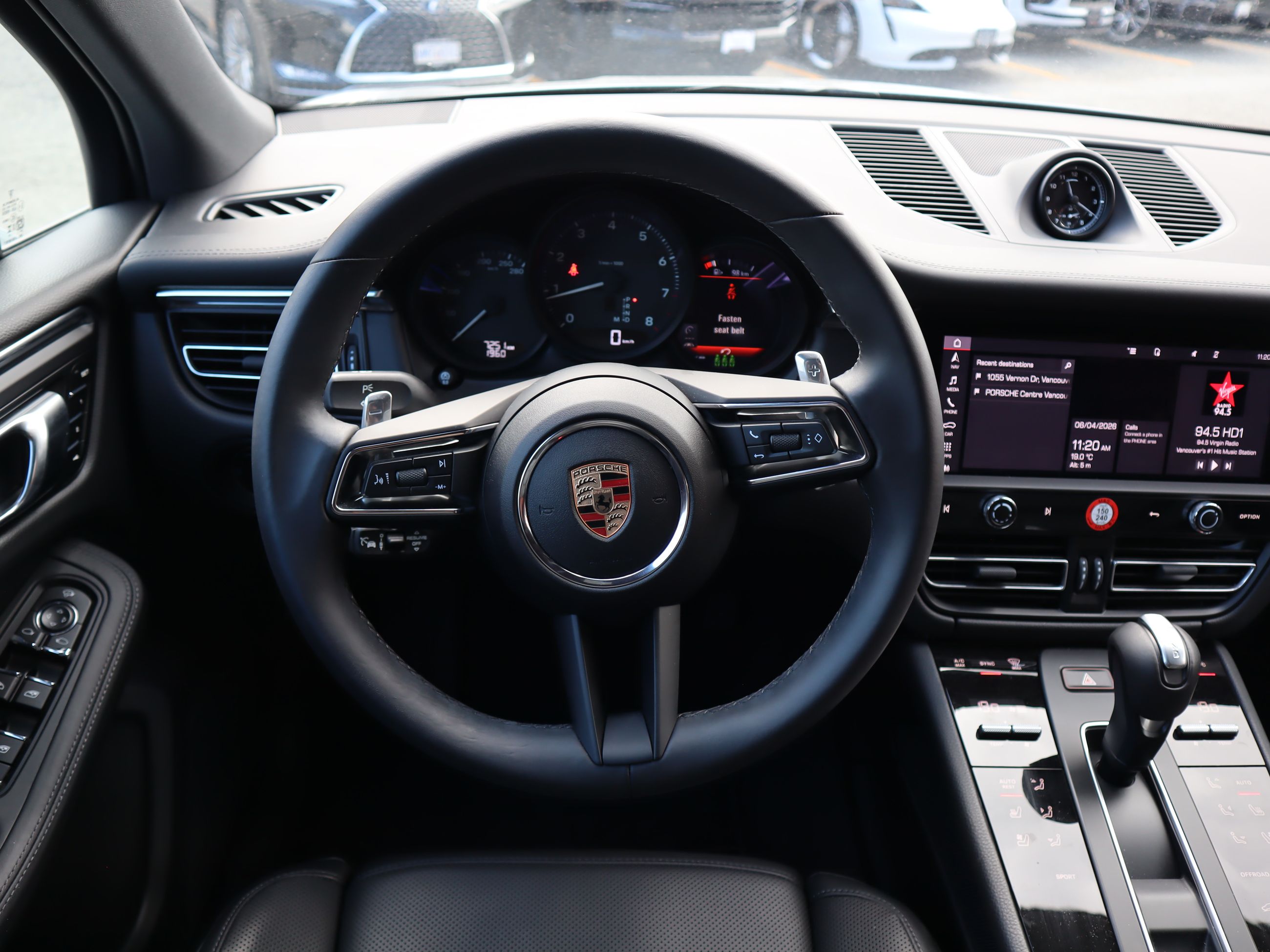 2025 Porsche Macan in Vancouver, British Columbia