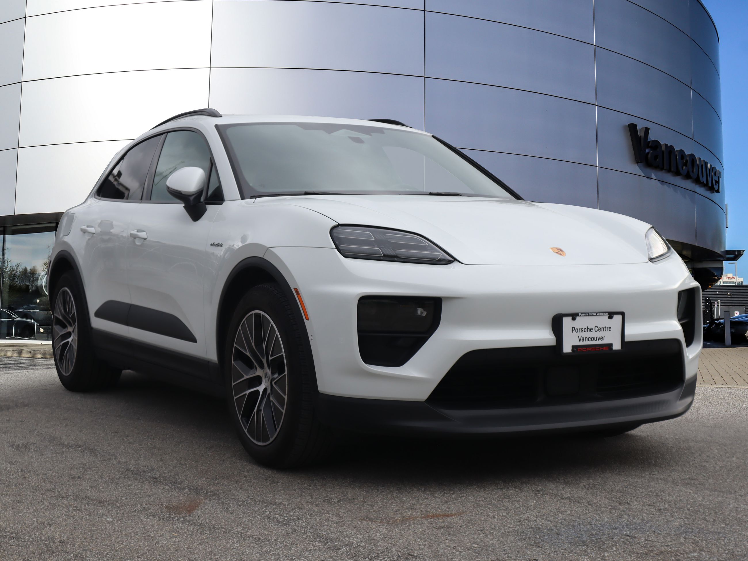 Porsche Macan  2025 à Vancouver, Colombie-Britannique