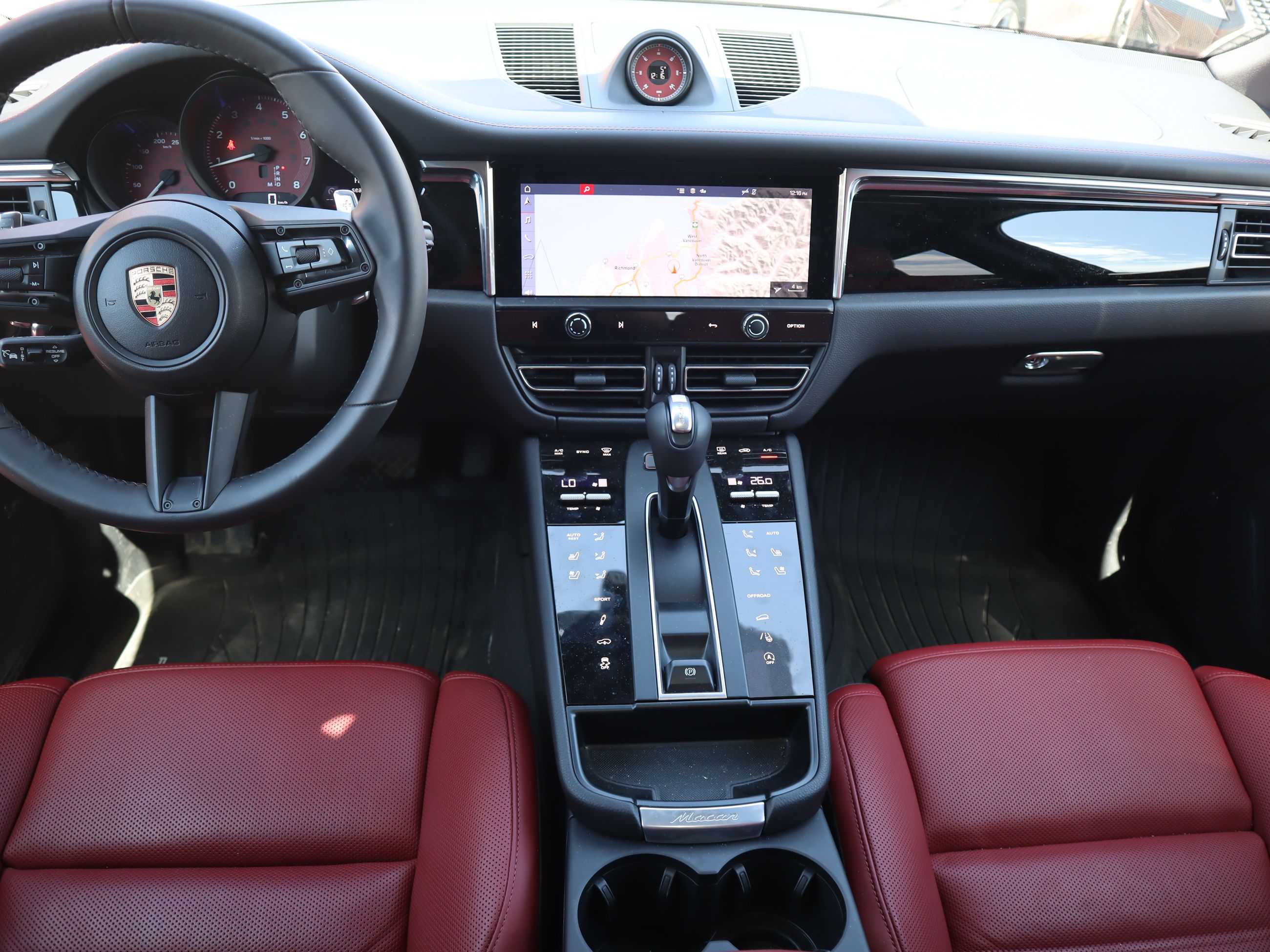 Porsche Macan  2026 à Vancouver, Colombie-Britannique