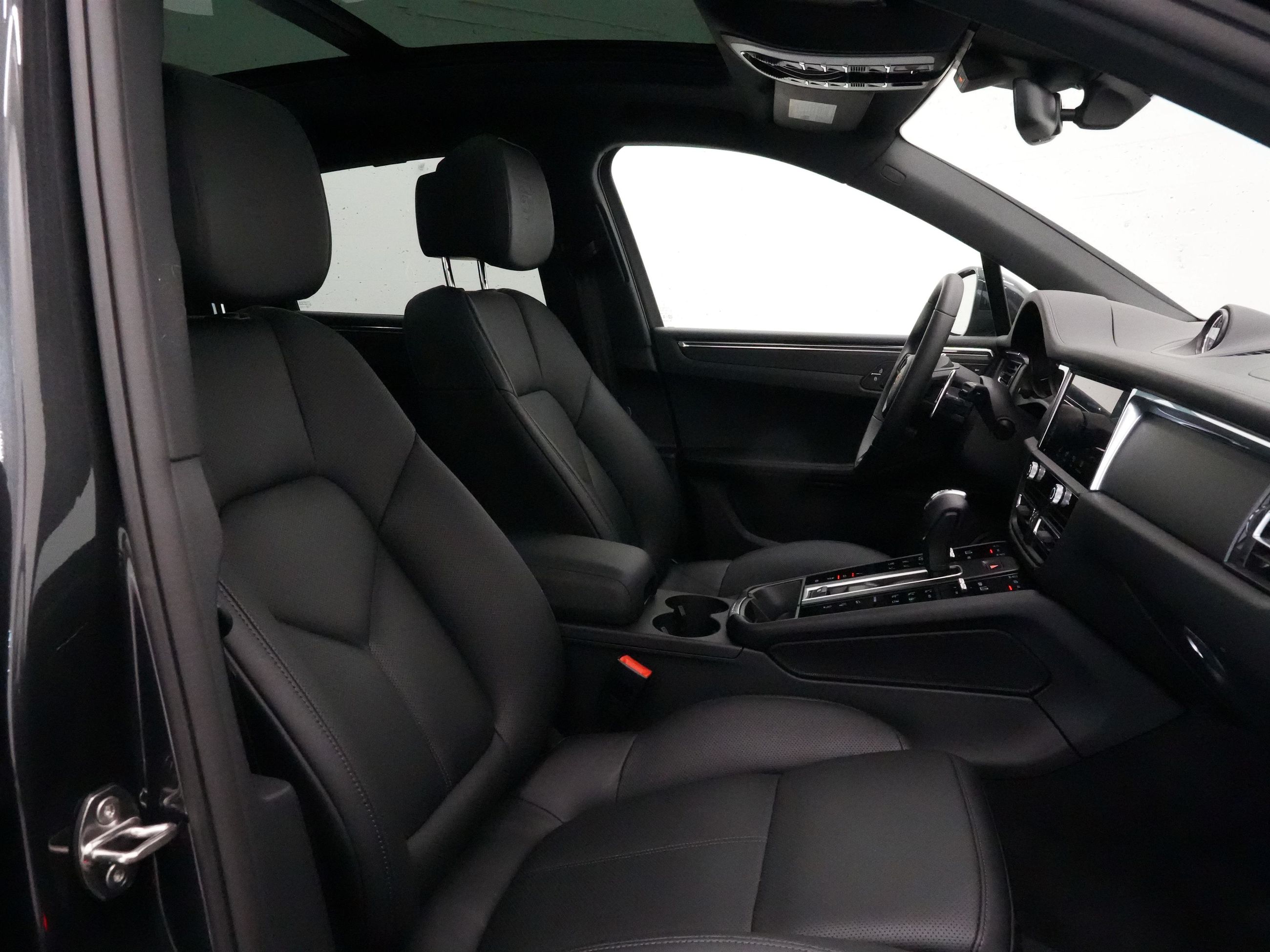 Porsche Macan  2026 à Vancouver, Colombie-Britannique