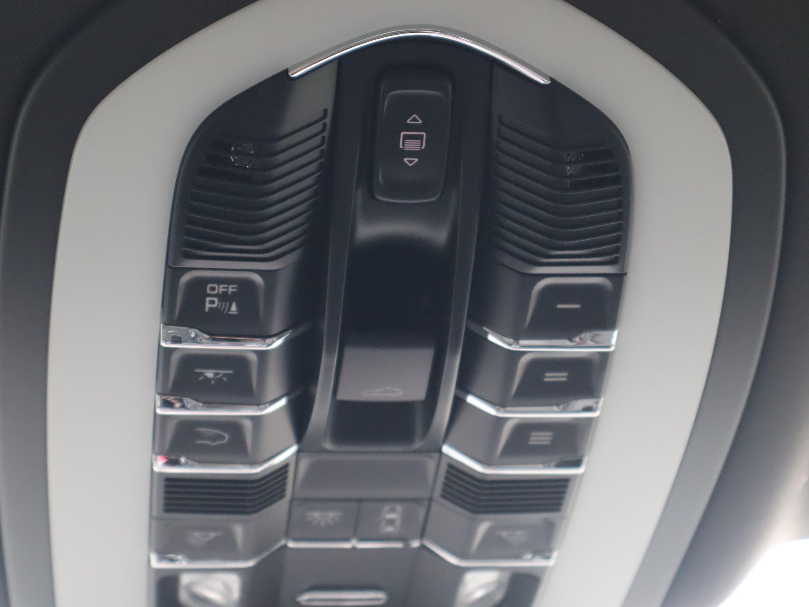 Porsche Macan  2026 à Vancouver, Colombie-Britannique