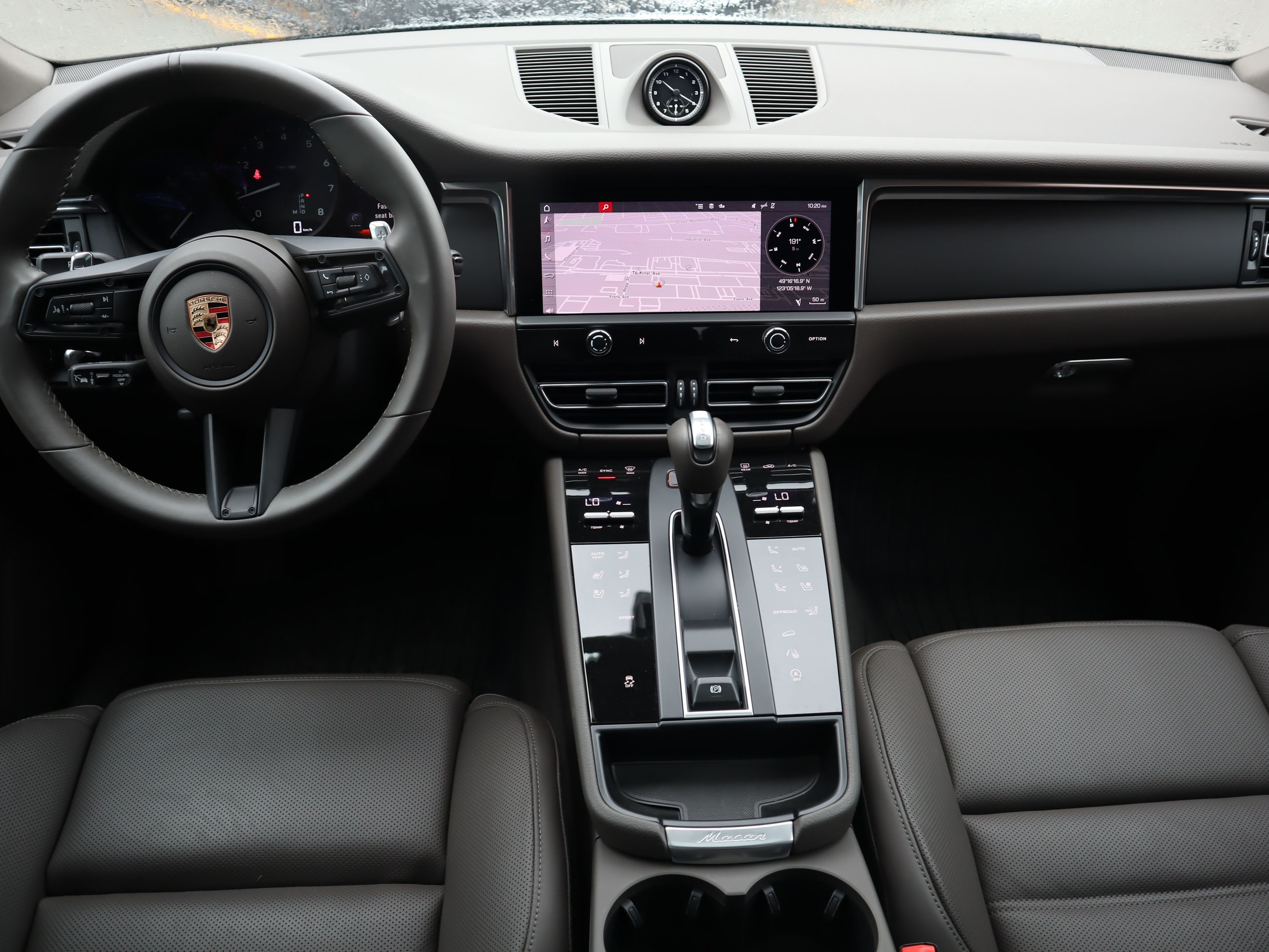 Porsche Macan  2026 à Vancouver, Colombie-Britannique