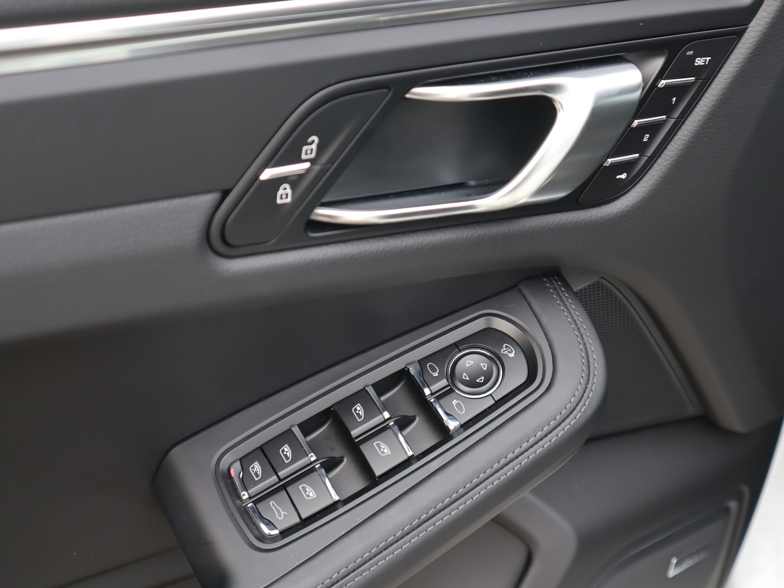2026 Porsche Macan in Vancouver, British Columbia