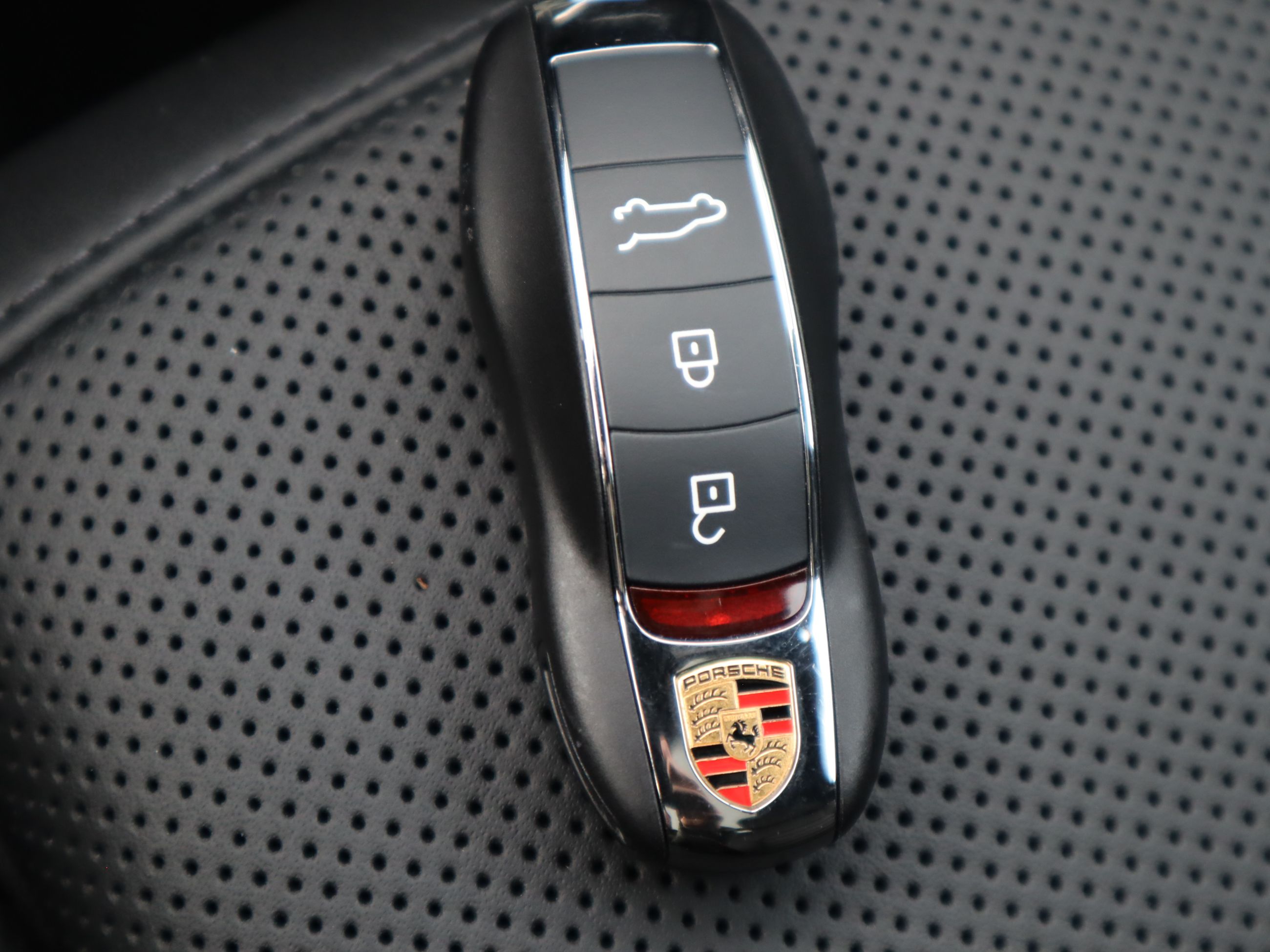 2026 Porsche Macan in Vancouver, British Columbia