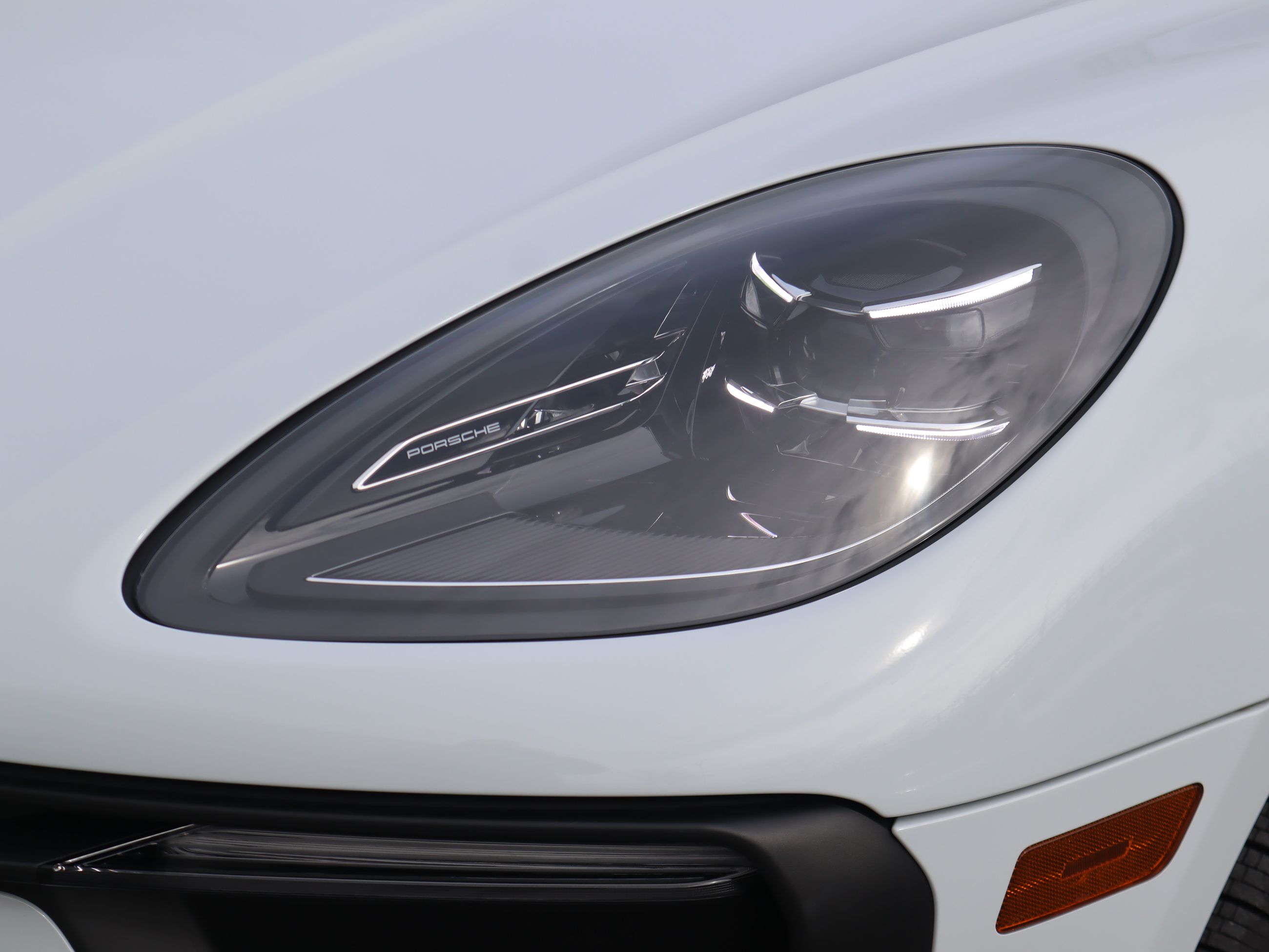 2026 Porsche Macan in Vancouver, British Columbia