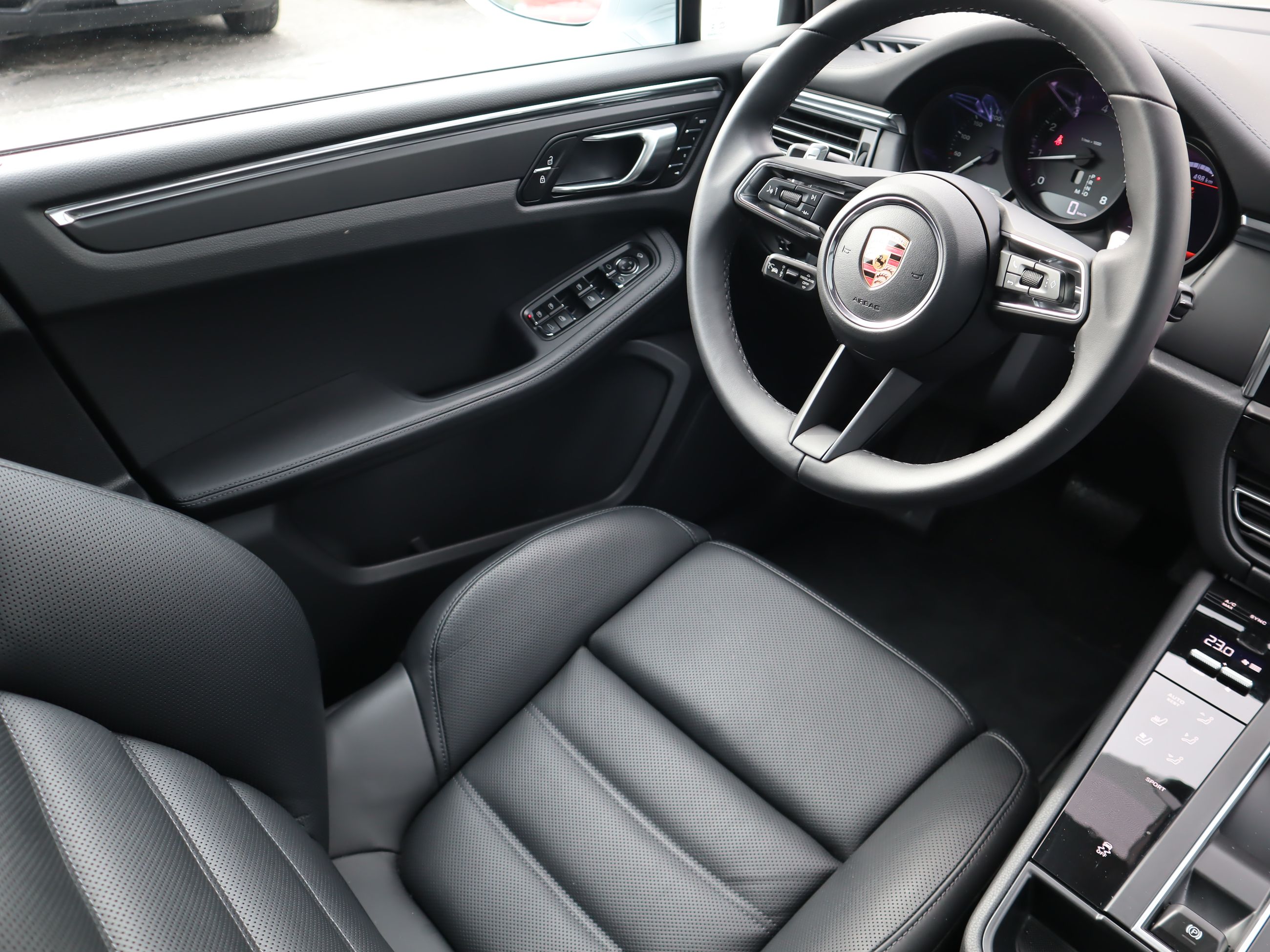 2026 Porsche Macan in Vancouver, British Columbia