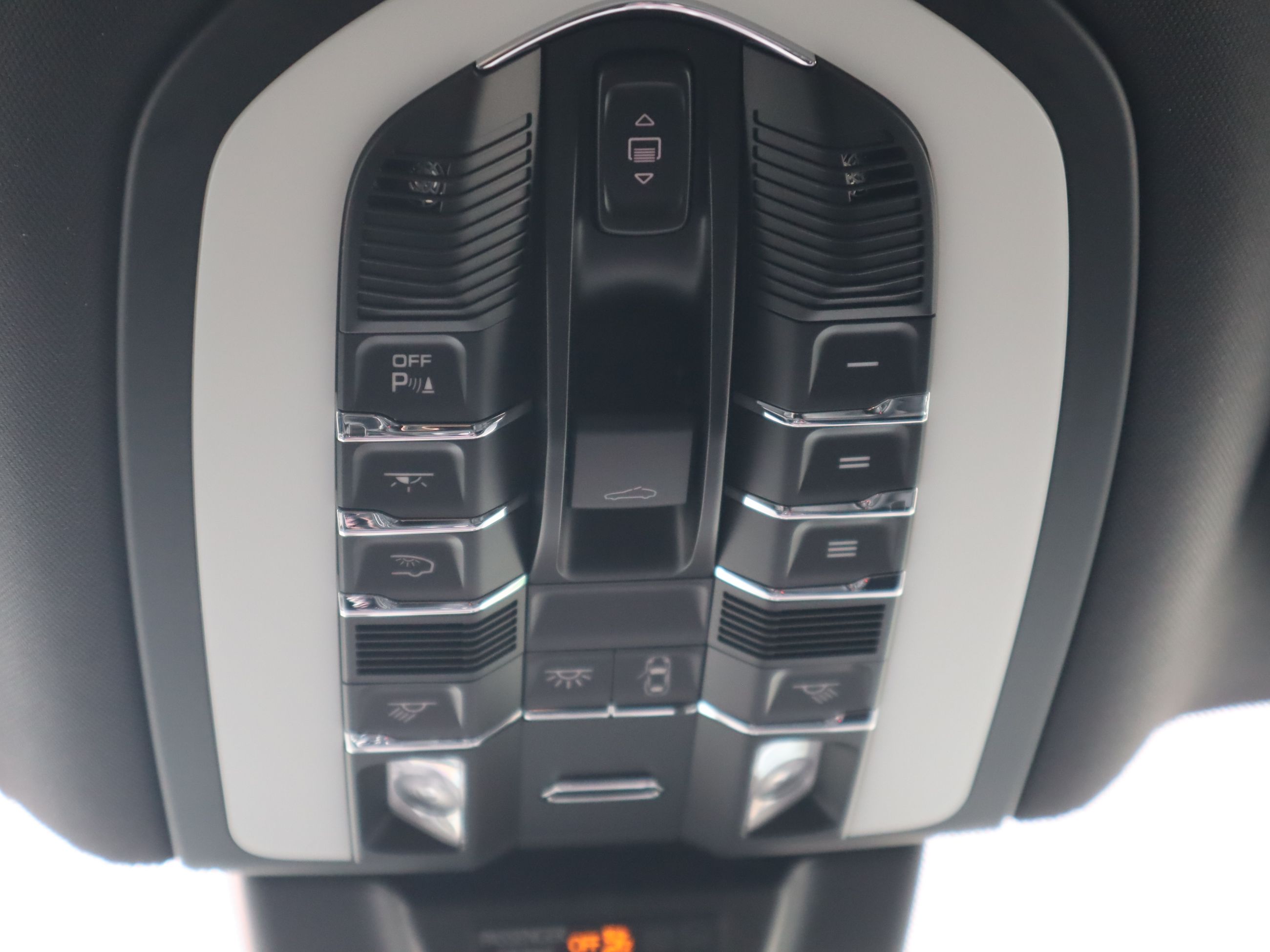2026 Porsche Macan in Vancouver, British Columbia