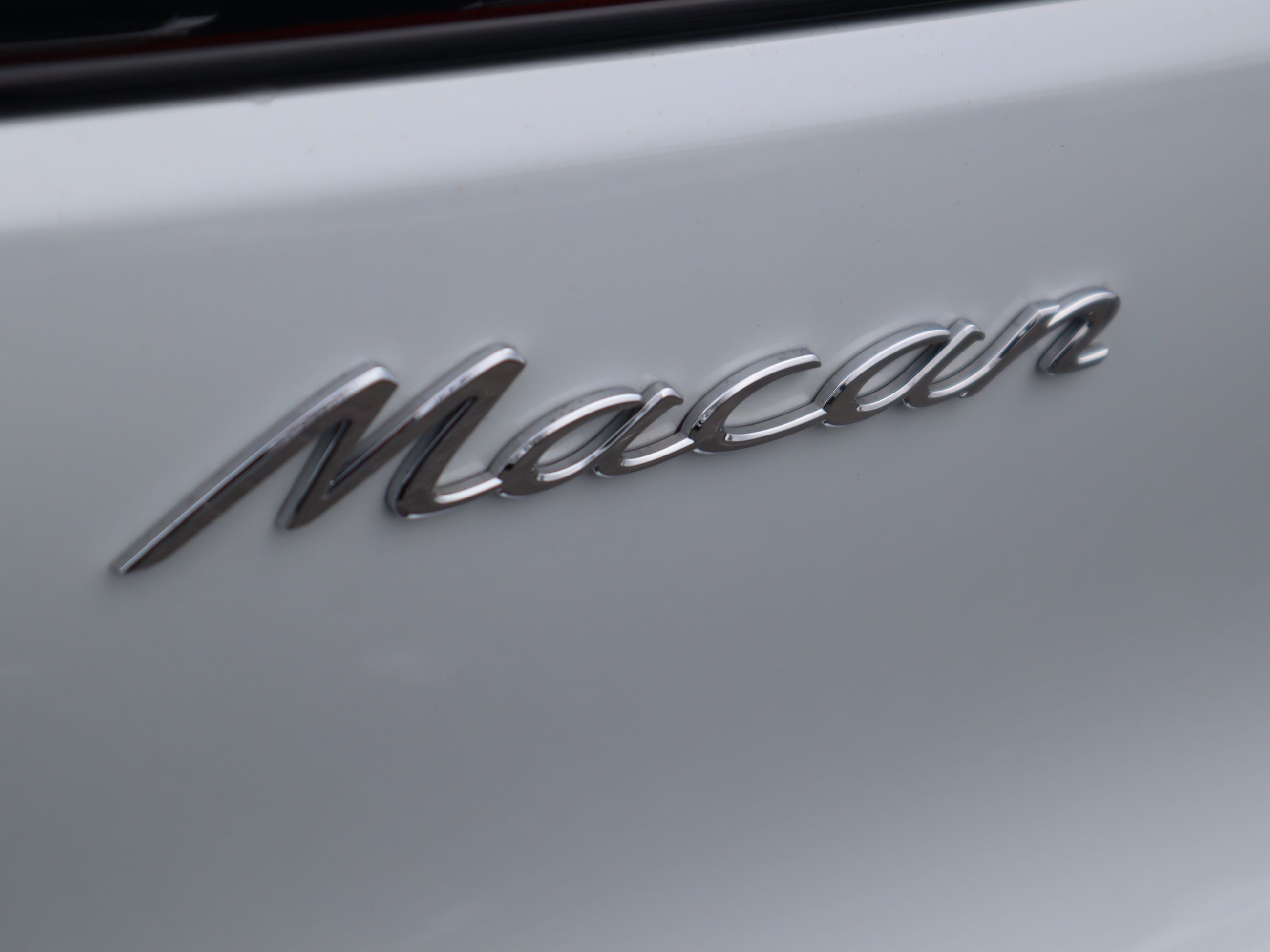 2026 Porsche Macan in Vancouver, British Columbia