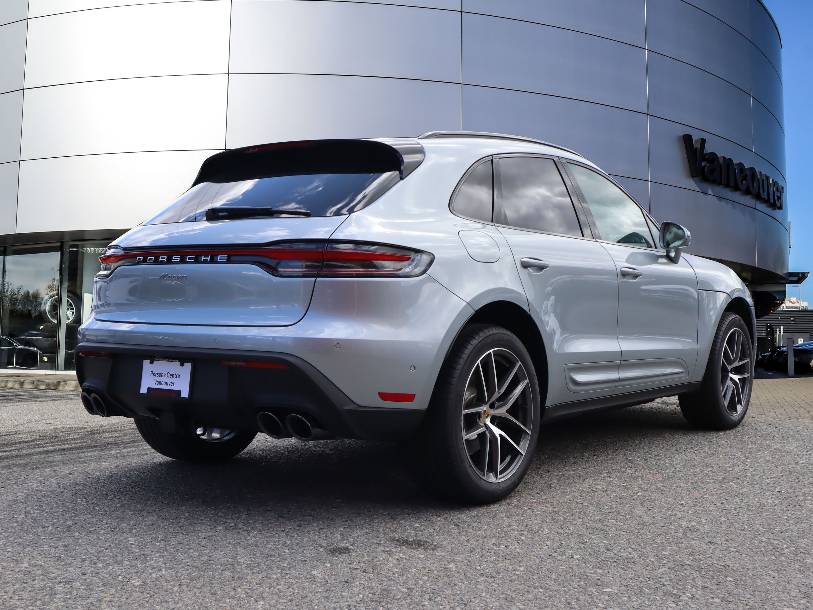 Porsche Macan  2026 à Vancouver, Colombie-Britannique