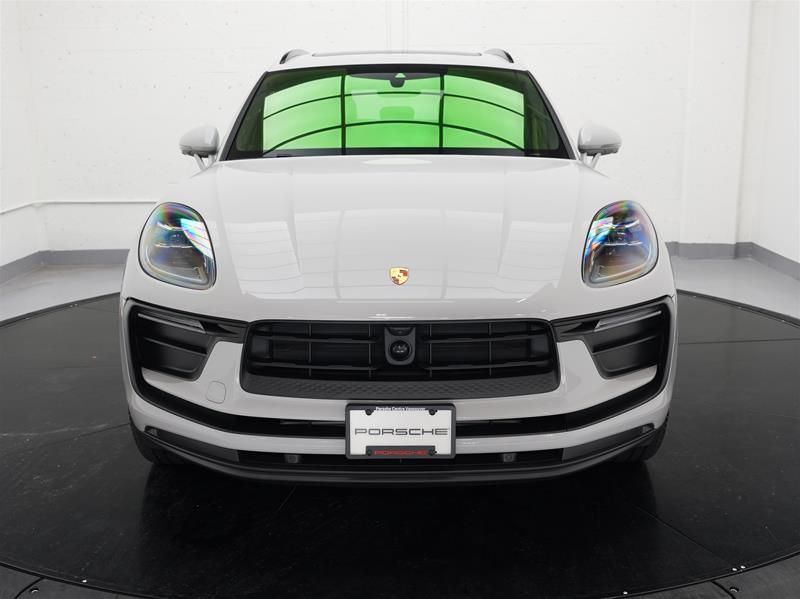 2026 Porsche Macan in Vancouver, British Columbia