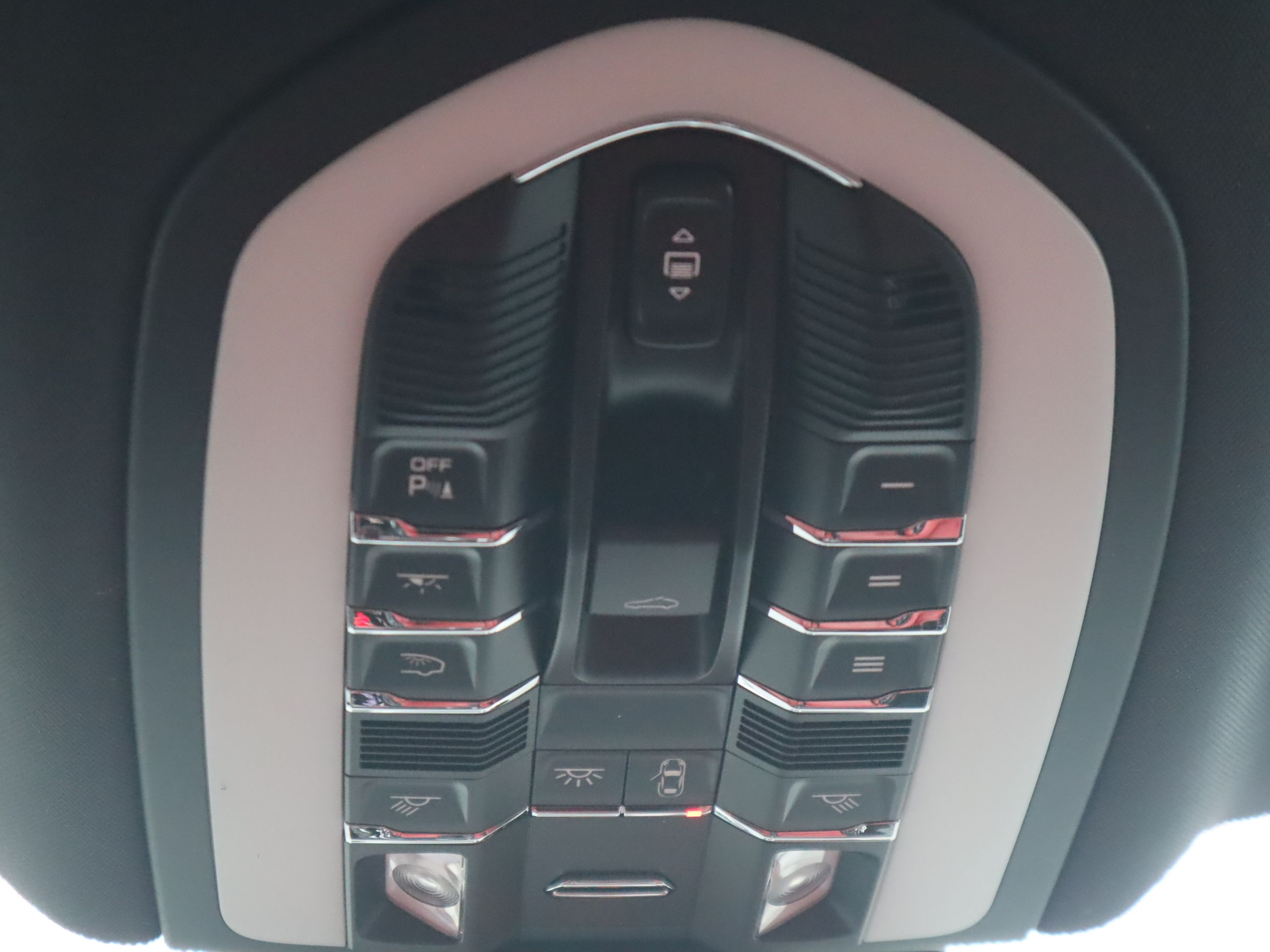 Porsche Macan  2026 à Vancouver, Colombie-Britannique