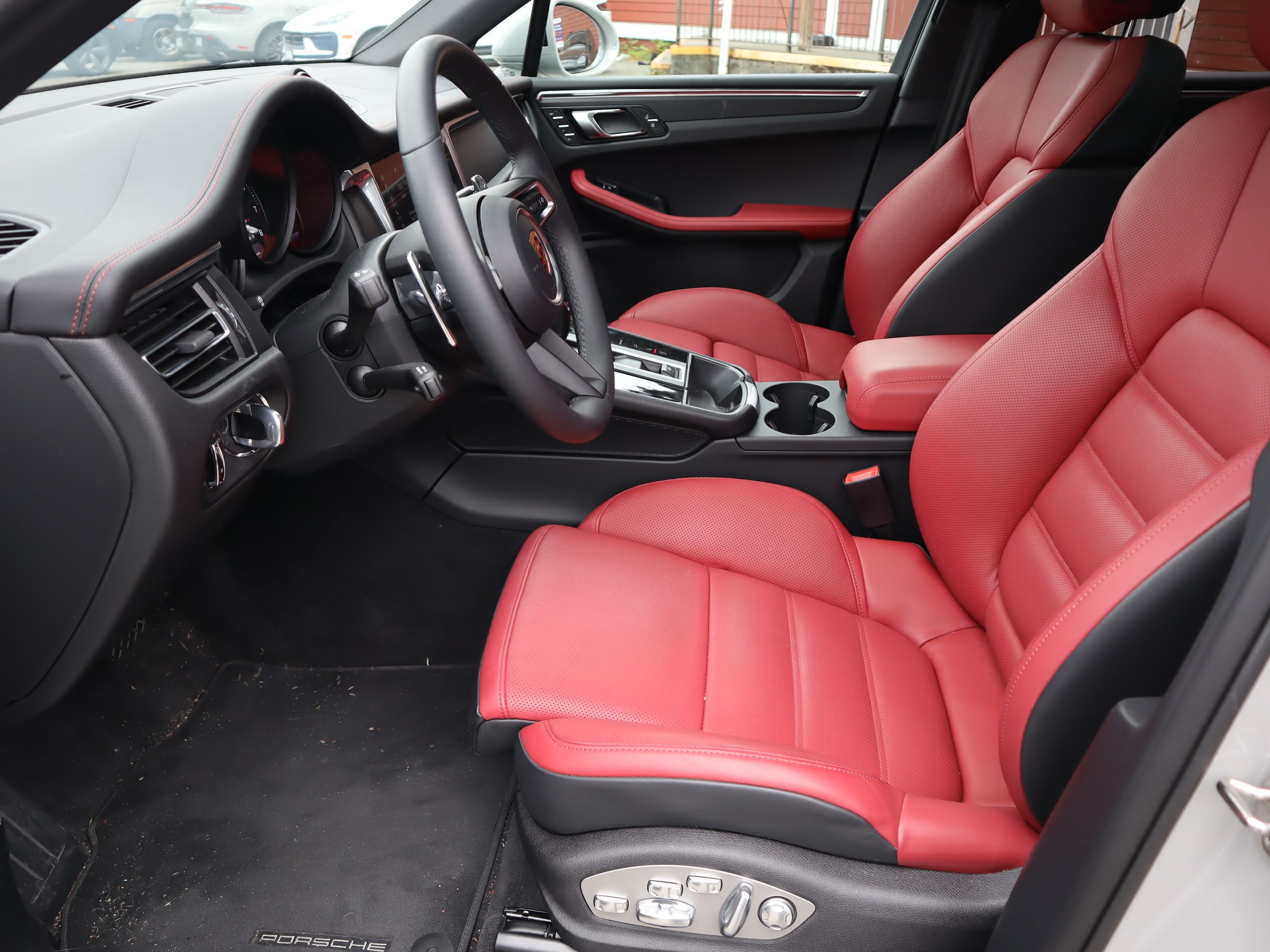 Porsche Macan  2026 à Vancouver, Colombie-Britannique