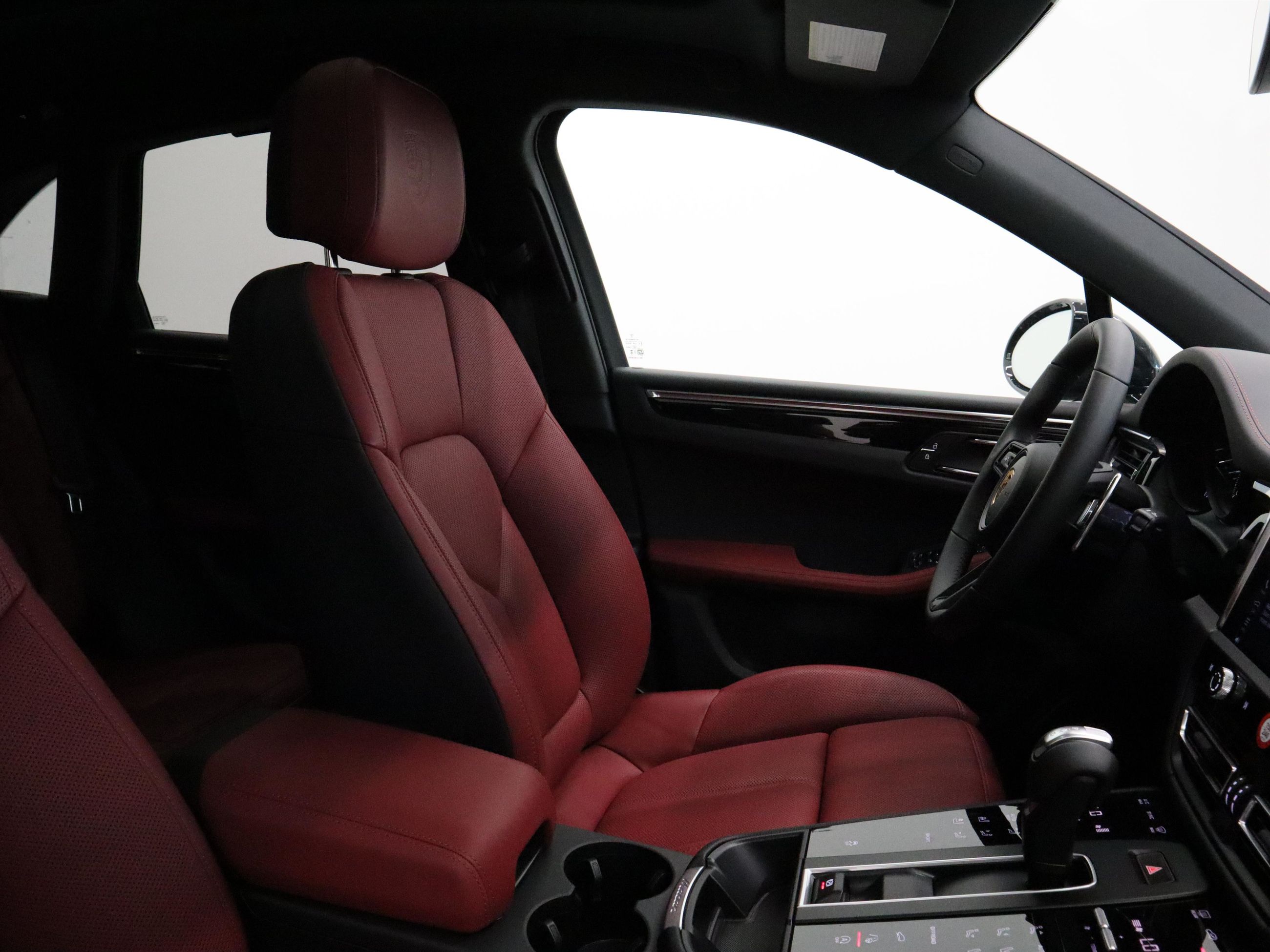 2026 Porsche Macan in Vancouver, British Columbia