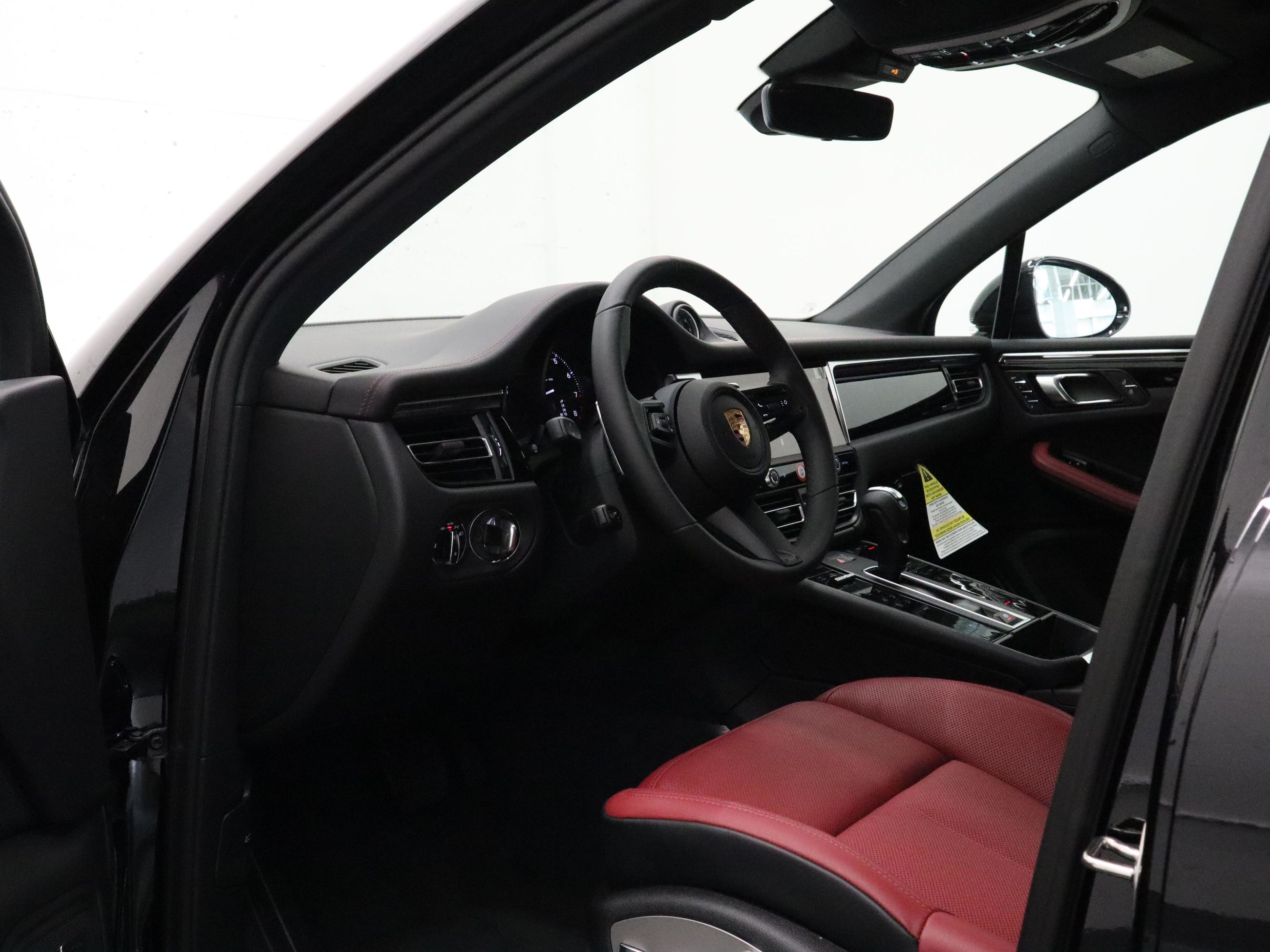 2026 Porsche Macan in Vancouver, British Columbia