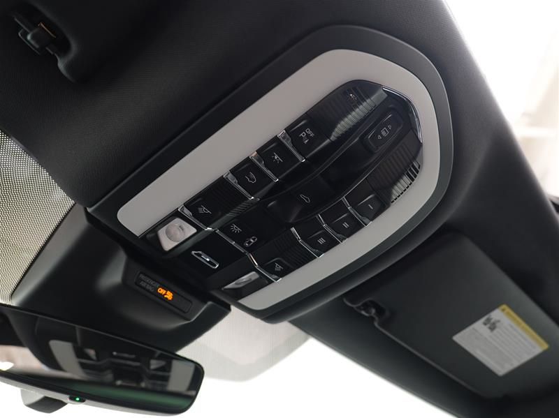 2026 Porsche Macan in Vancouver, British Columbia